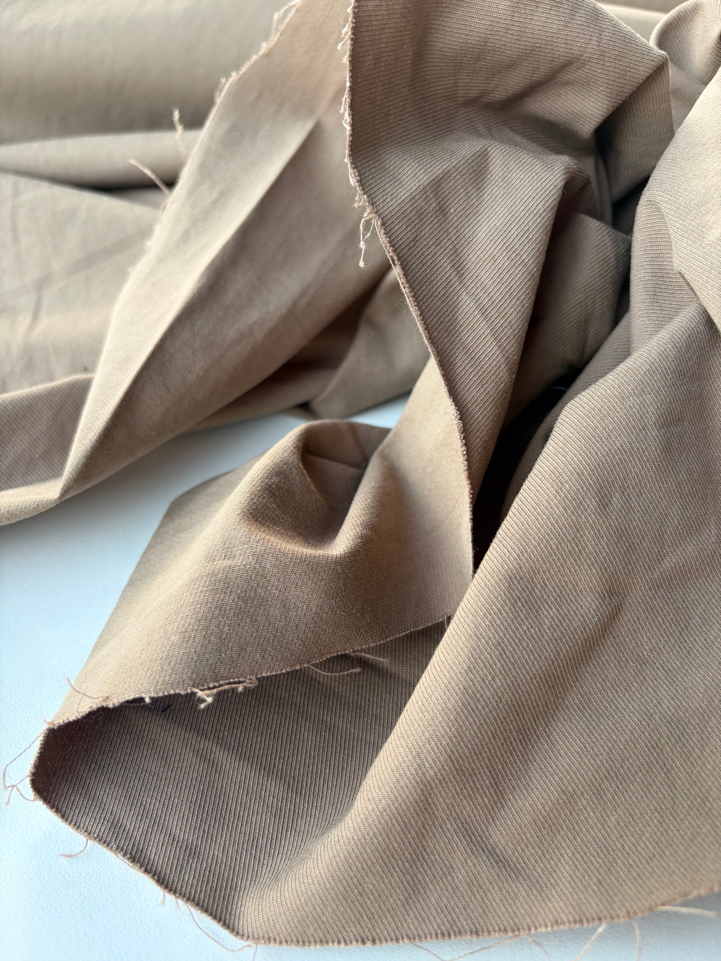 JEAN 004 cotton twill camel