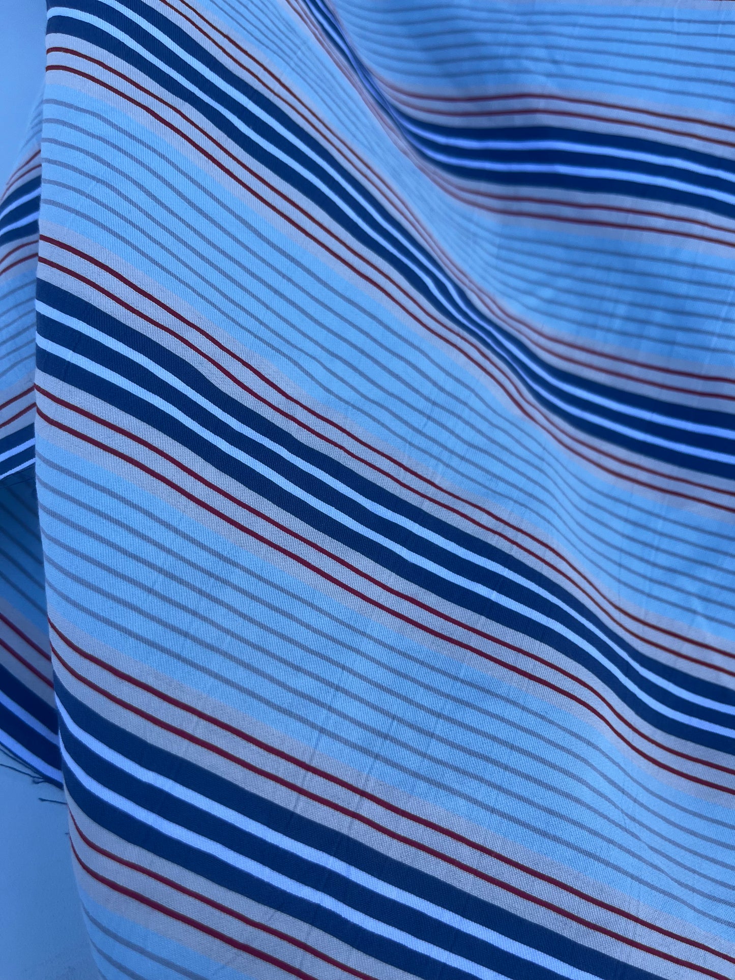 NENA 051 colourwoven cotton stripe blue/navy/red