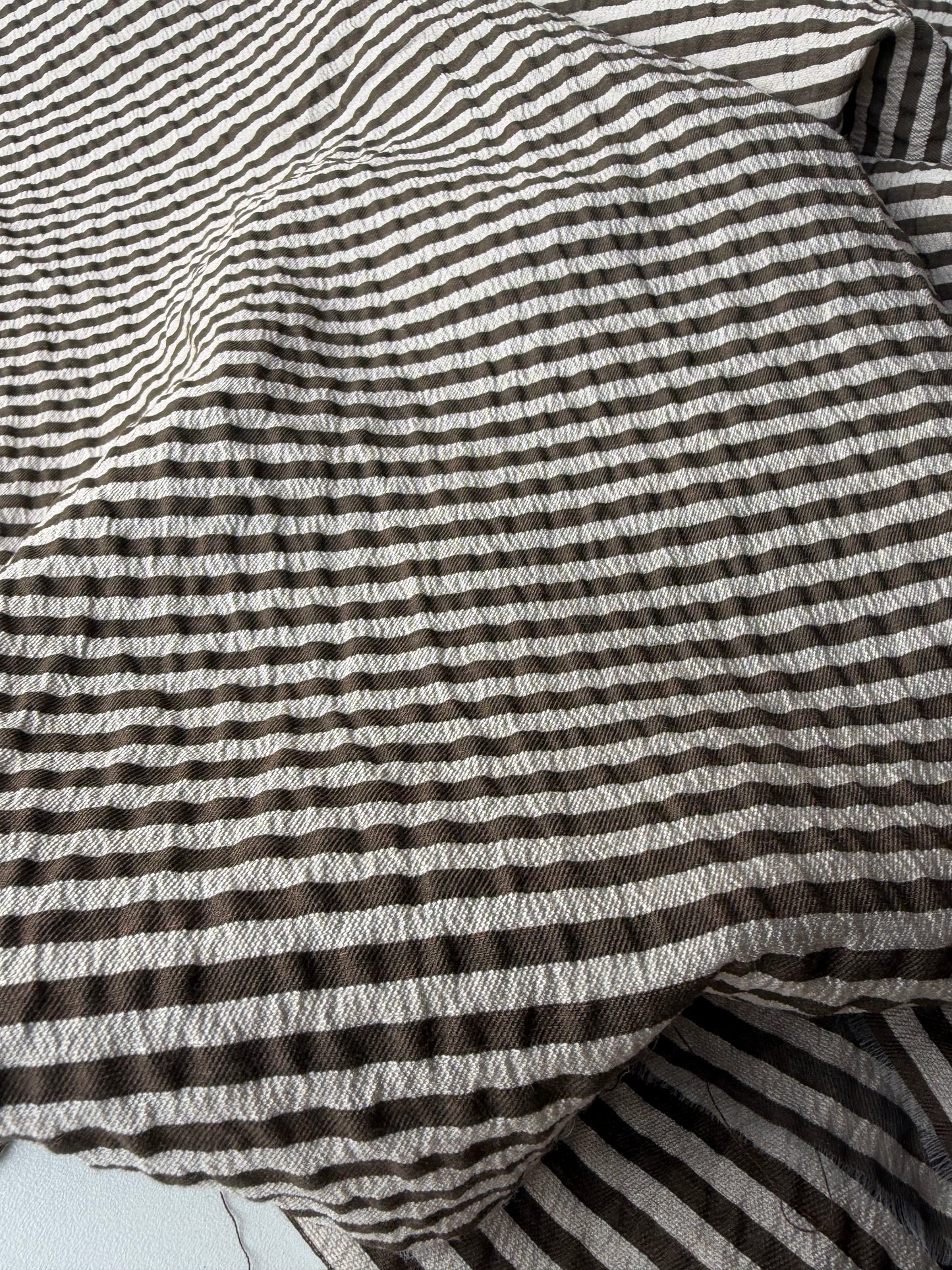 JEAN 006 viscose seersucker stripes brown/ecru
