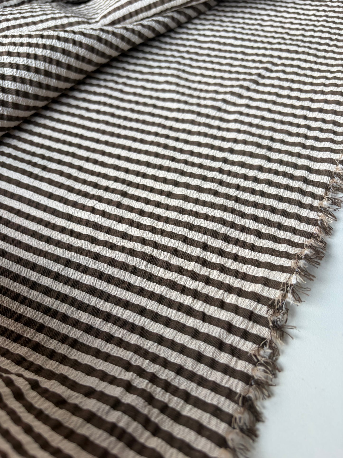 JEAN 006 viscose seersucker stripes brown/ecru