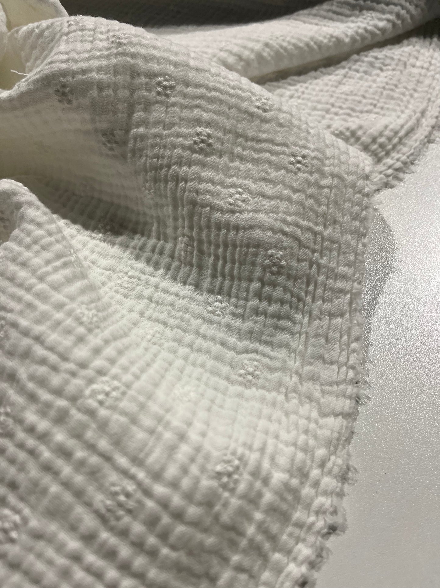 Soft Origin 033 double gauze embroidery white