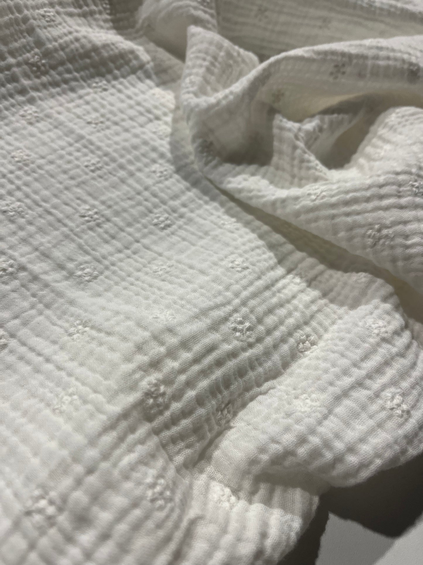 Soft Origin 033 double gauze embroidery white