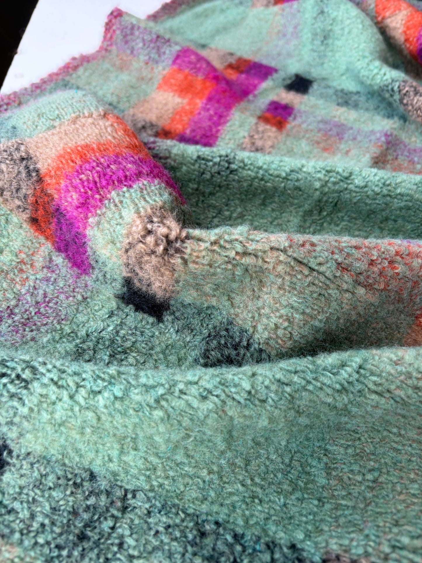 GAIL 028 heavy boiled wool check green/fuchsia/orange