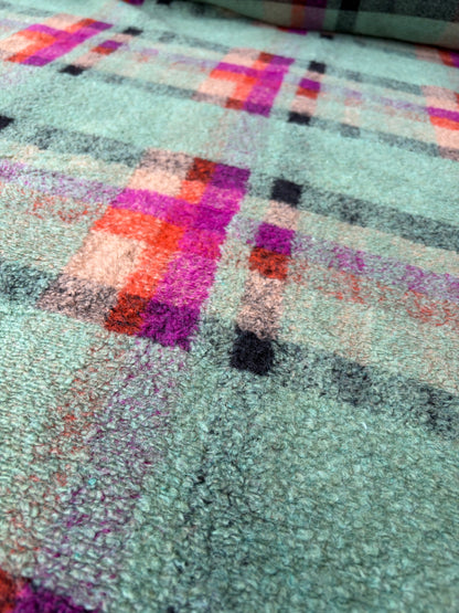 PC GAIL 028 heavy boiled wool check green/fuchsia/orange