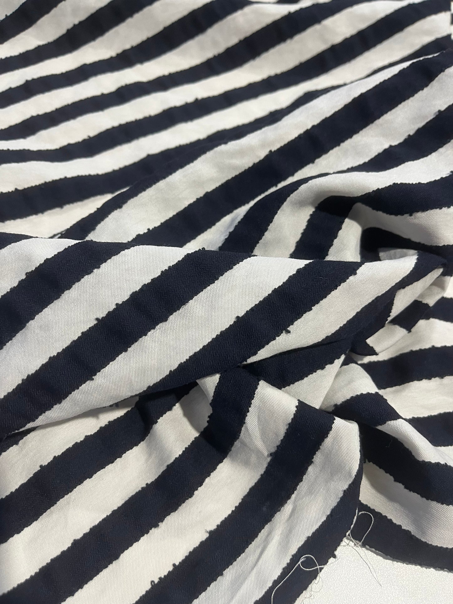 JULIA 008  colourwoven cotton stripe navy/white