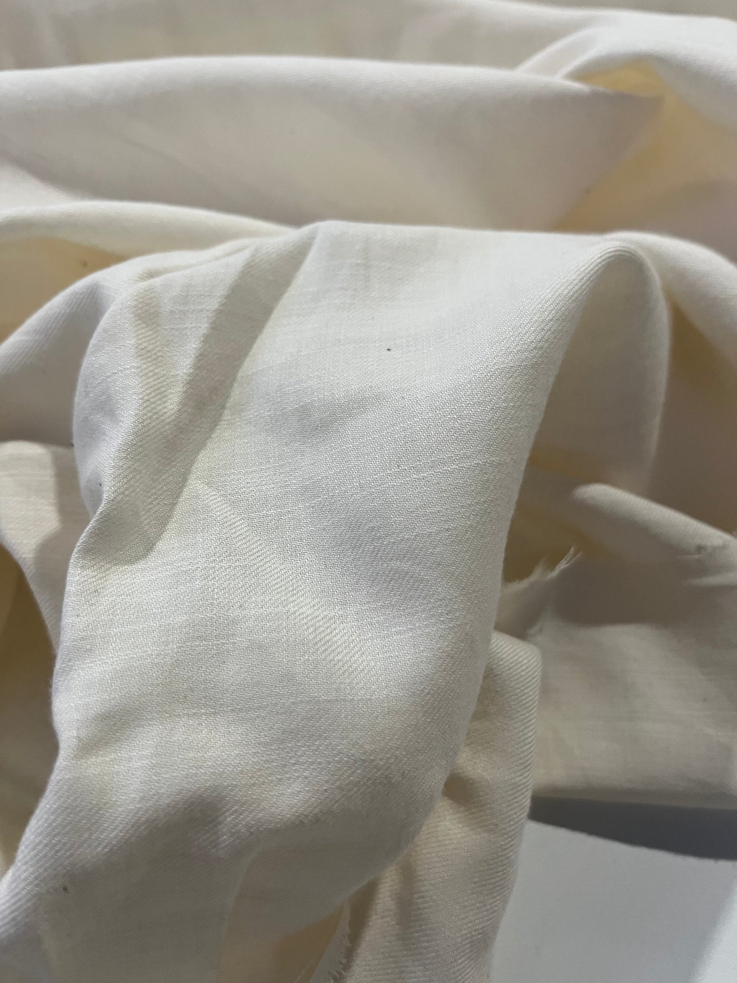 Soft Origin 043 viscose linen ivory