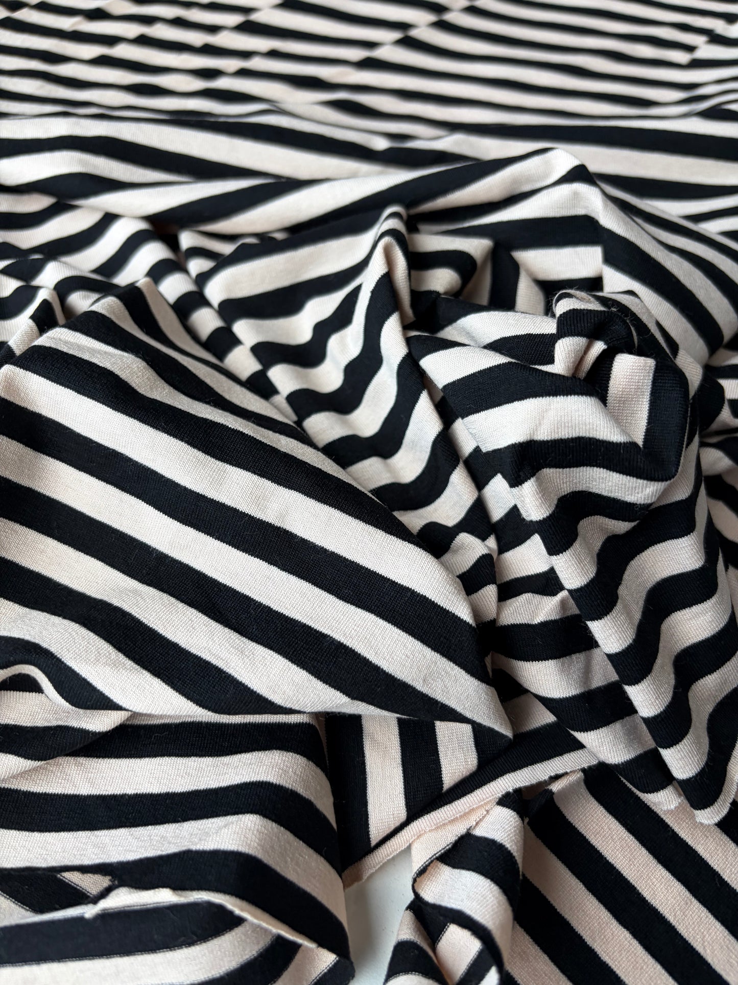 GAIL 033 viscose jersey stripes