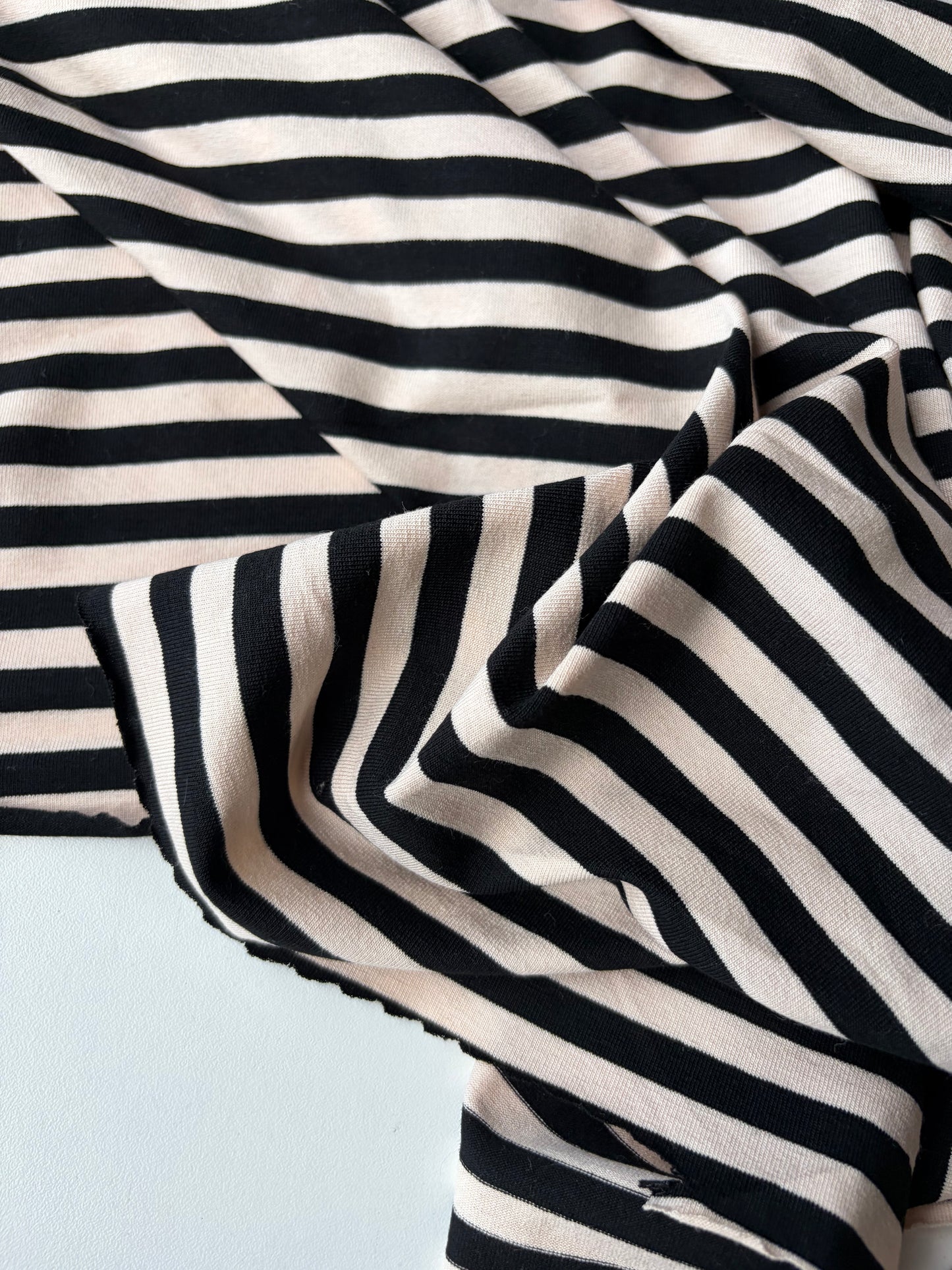 GAIL 033 viscose jersey stripes