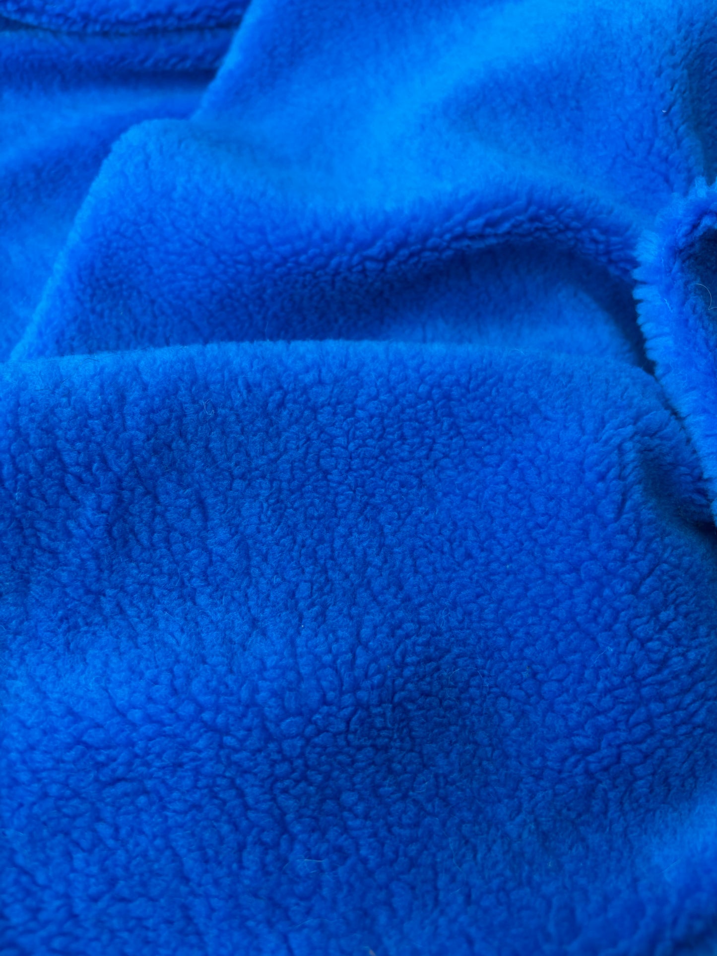 GAIL 035 teddy electric blue