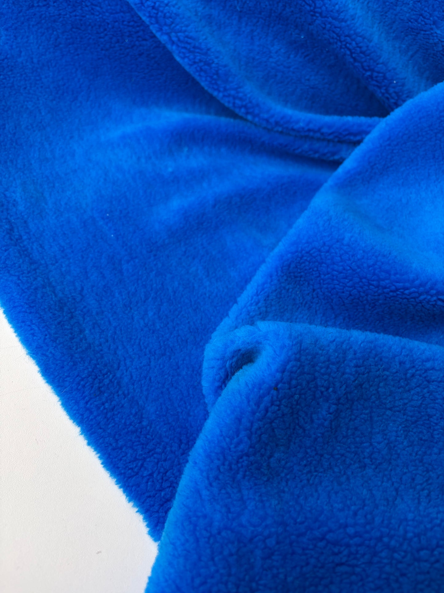 GAIL 035 teddy electric blue