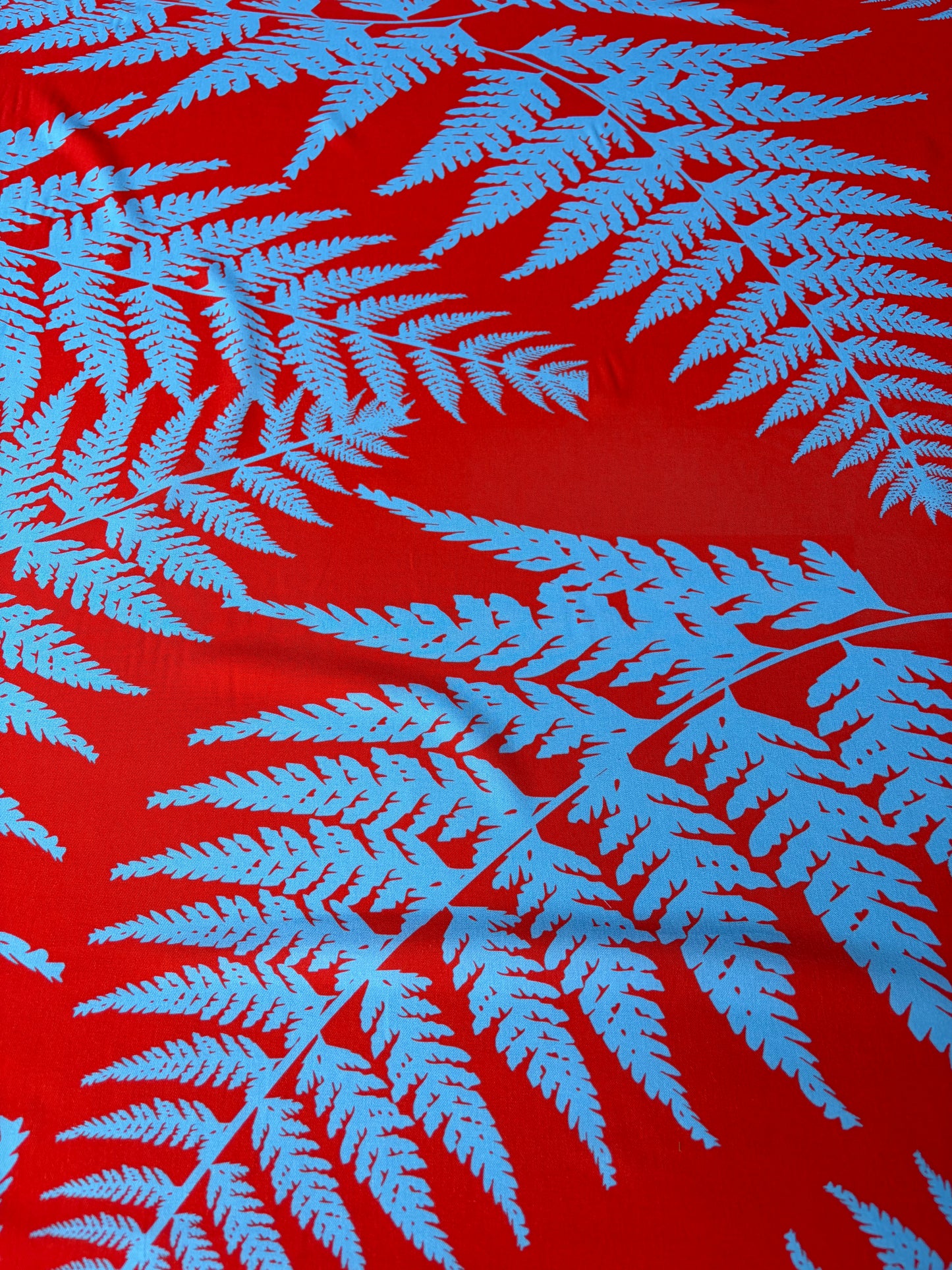 GAIL 036 viscose twill print red/blue
