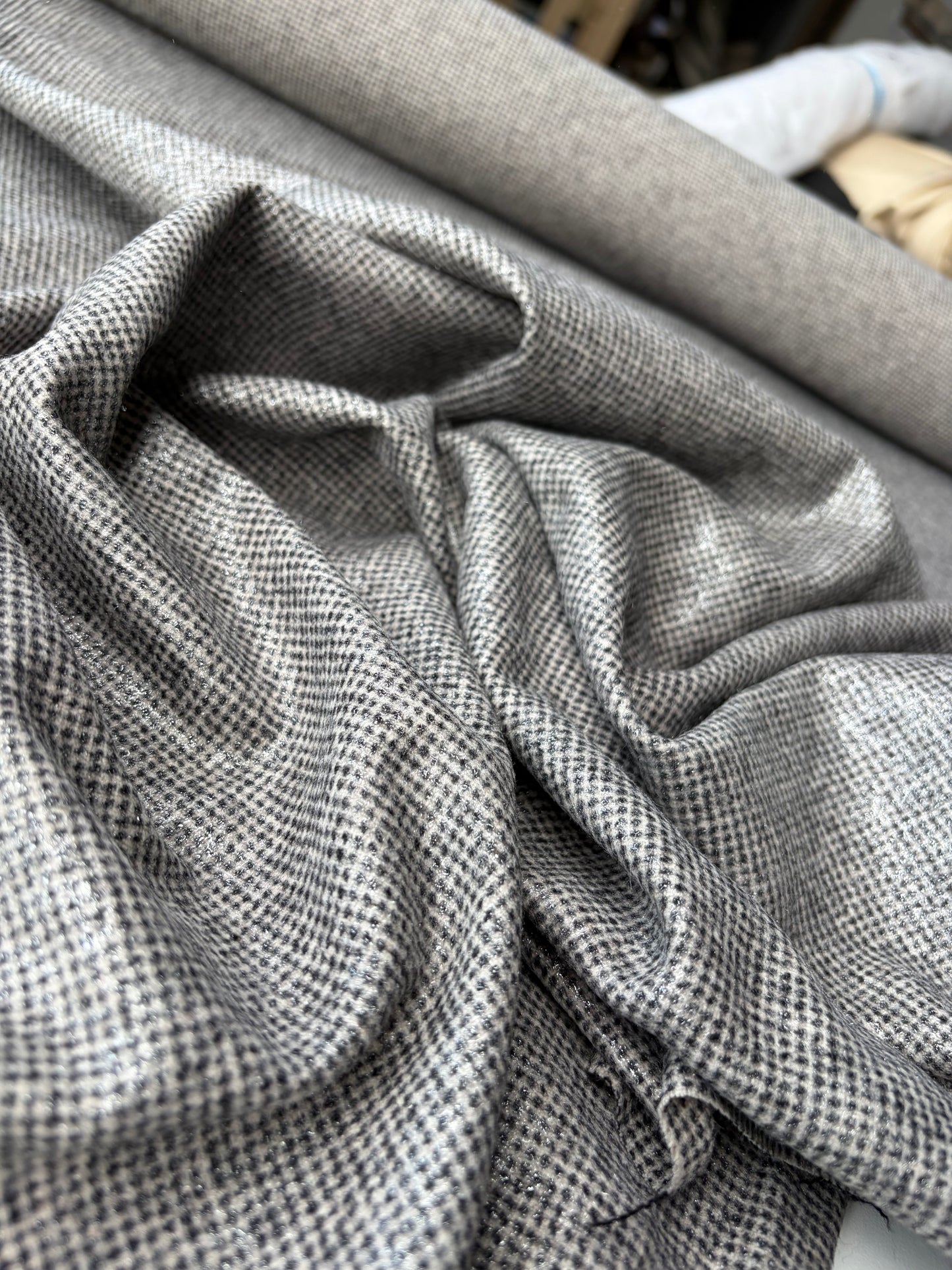 GAIL 037 checkered wool stretch with shiny coating