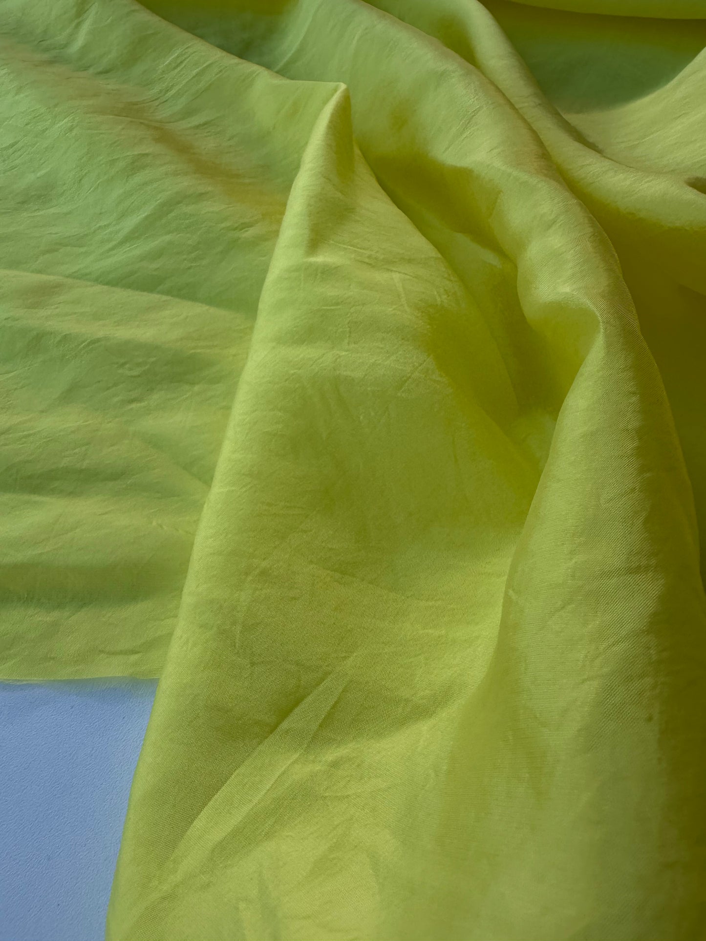 NOA 001 light windstopper polyamide yellow