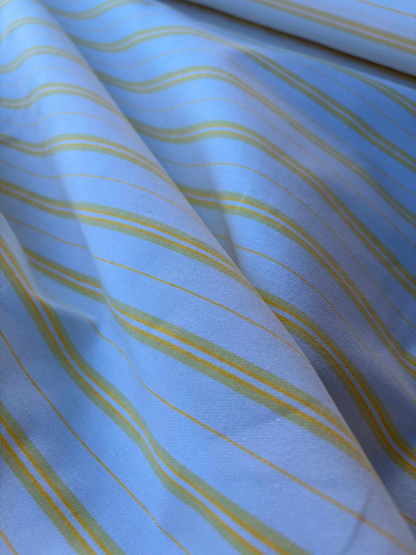NOA 002 cotton bengaline stripes white/yellow