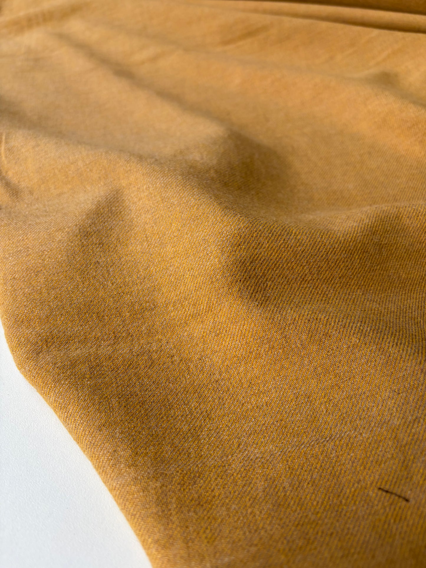 HOLLY 011 corn coloured wool twill
