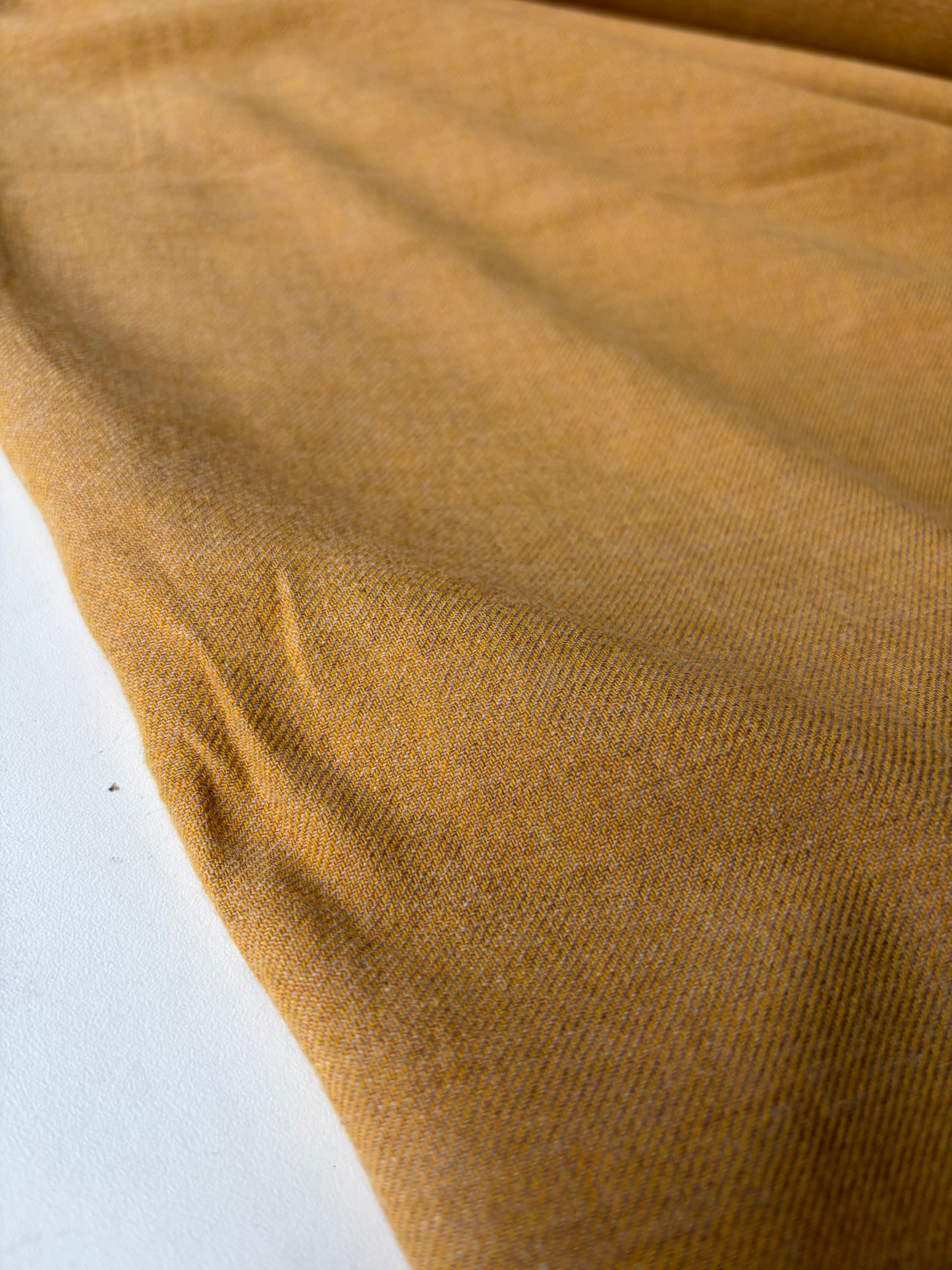 HOLLY 011 corn coloured wool twill