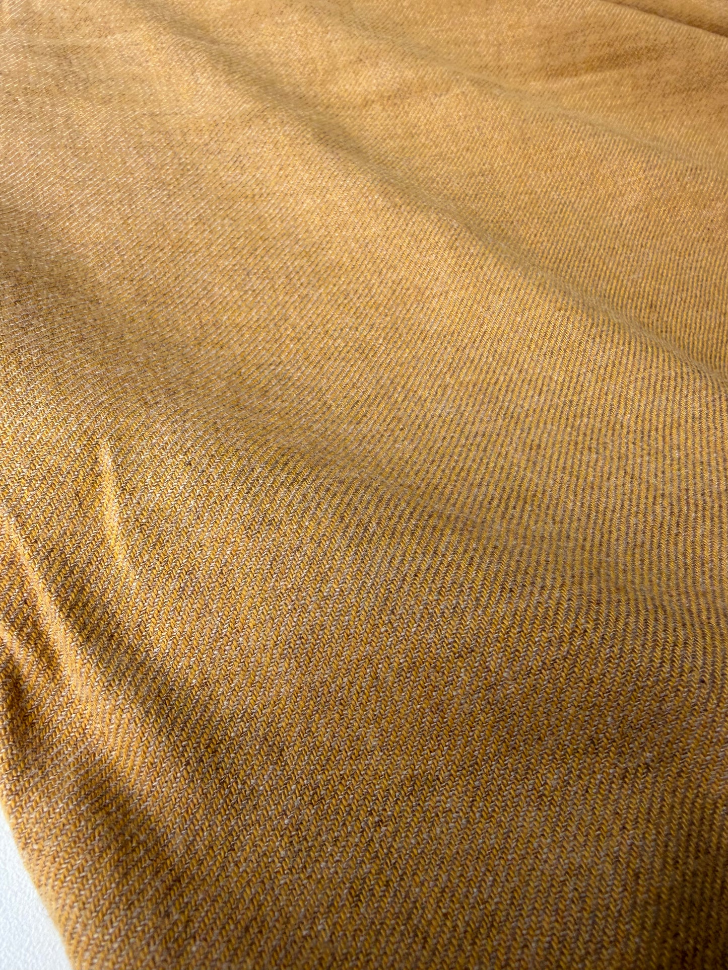 HOLLY 011 corn coloured wool twill
