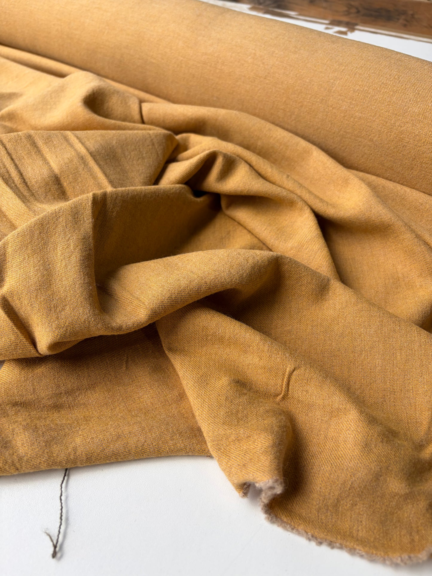 HOLLY 011 corn coloured wool twill