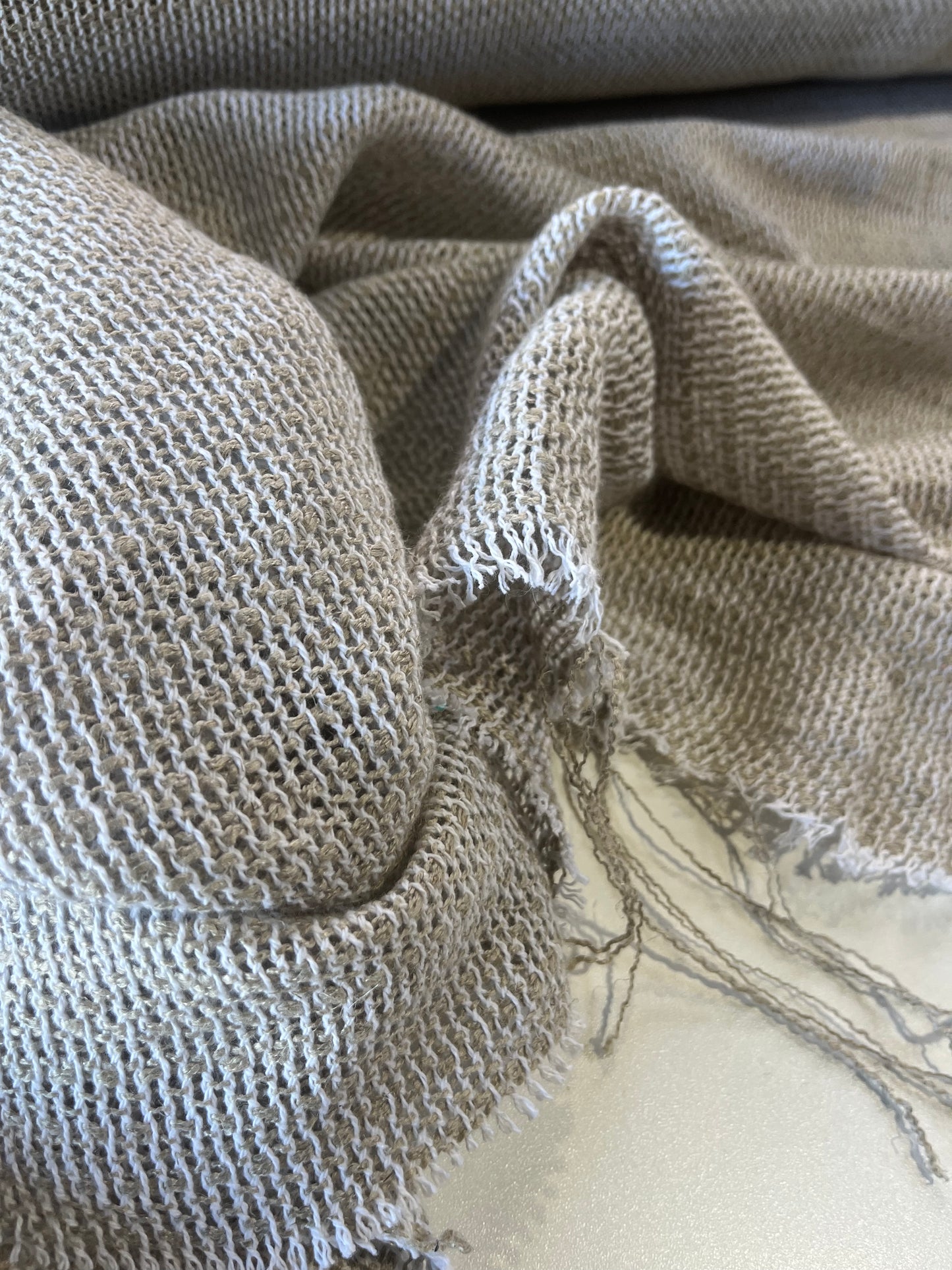 JULIA 033 cotton tweed sand/grey