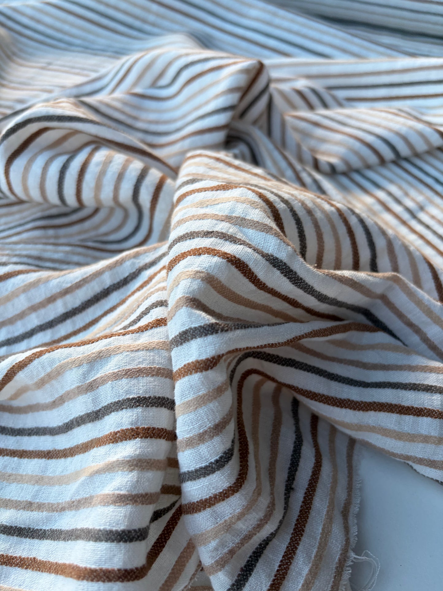 NOA 009 structured cotton/linen stripes