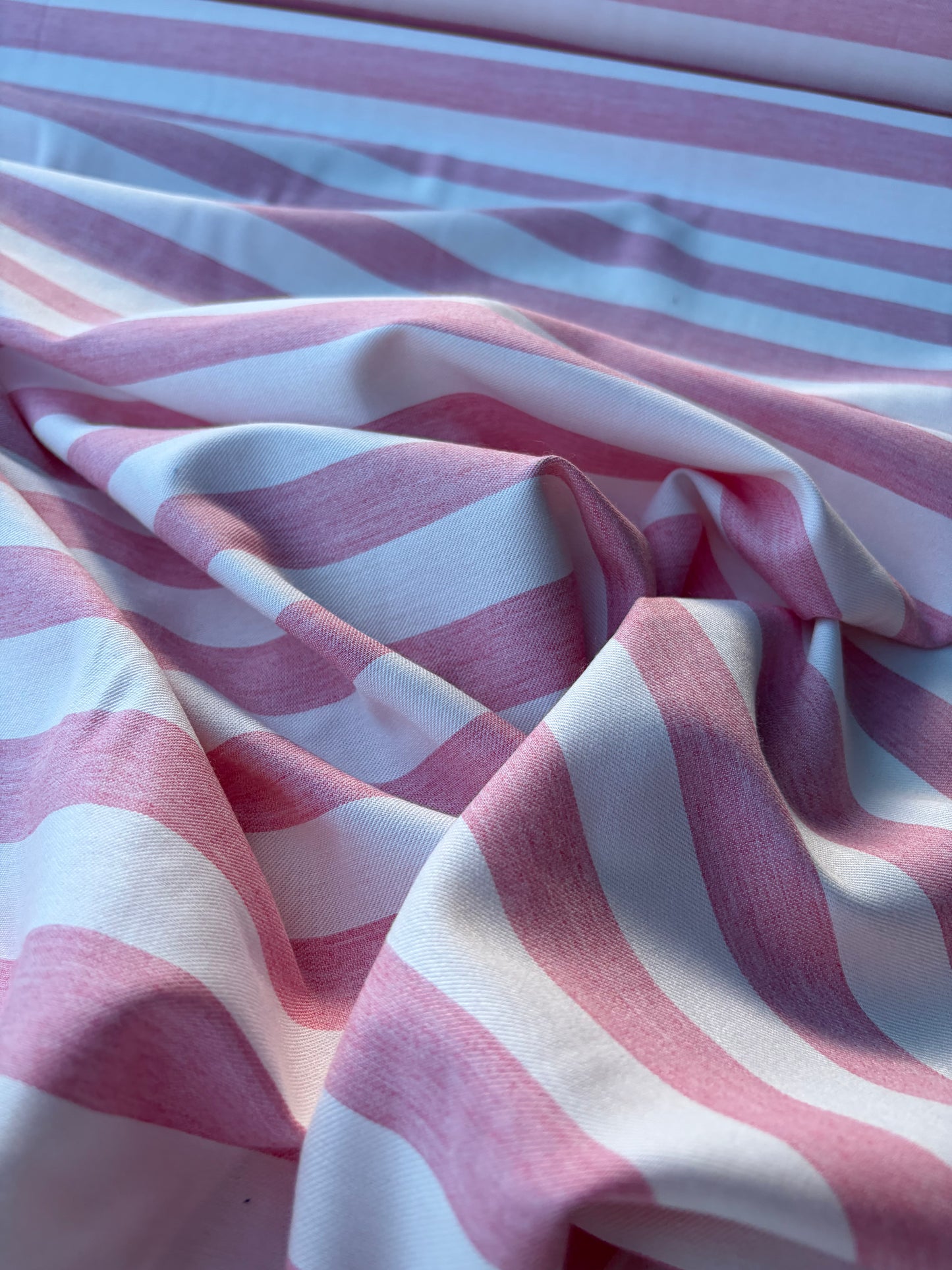 NOA 011 colourwoven cotton stripes pink
