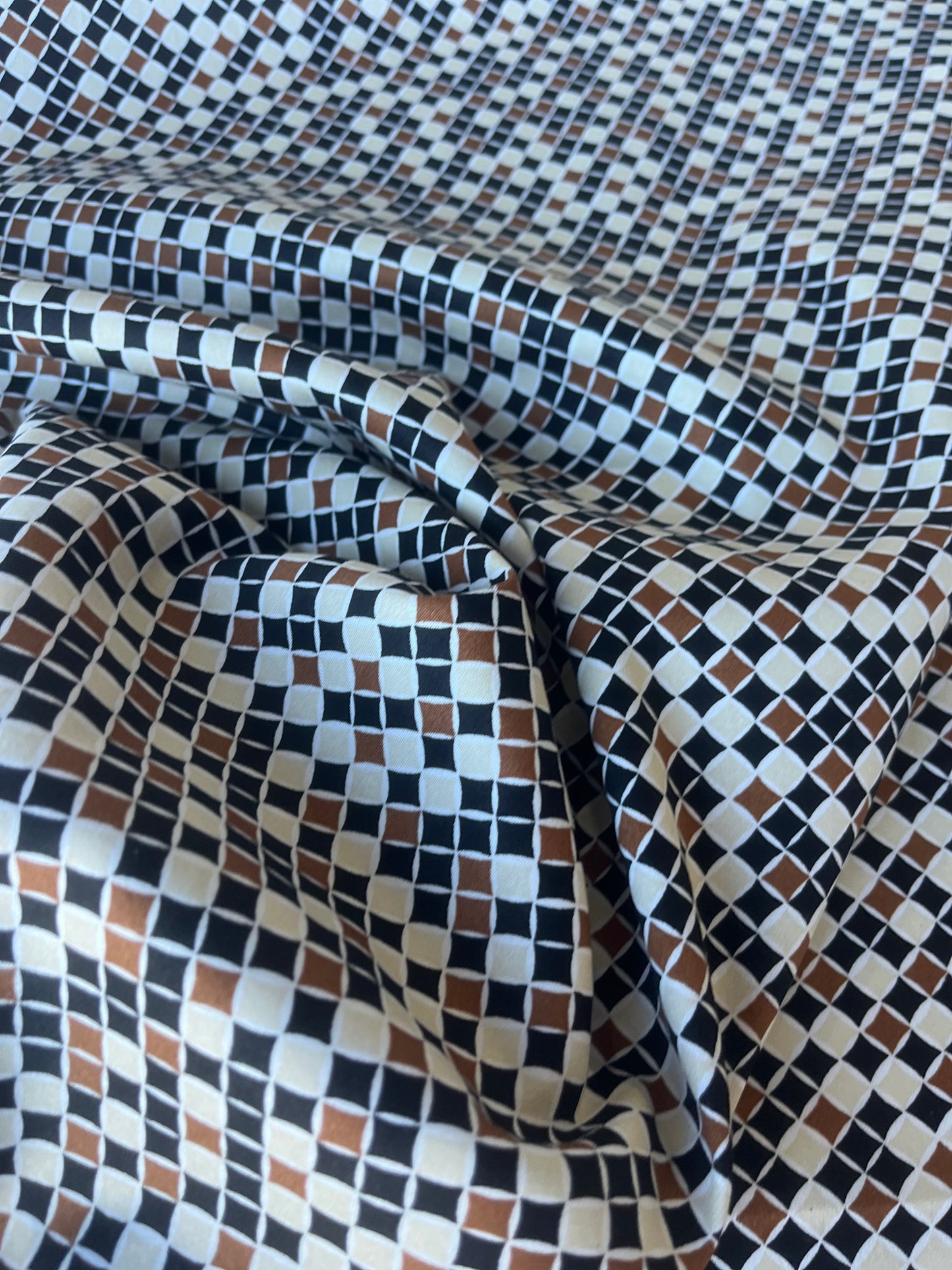 MARTY 002 cotton satin stretch squares and rounds
