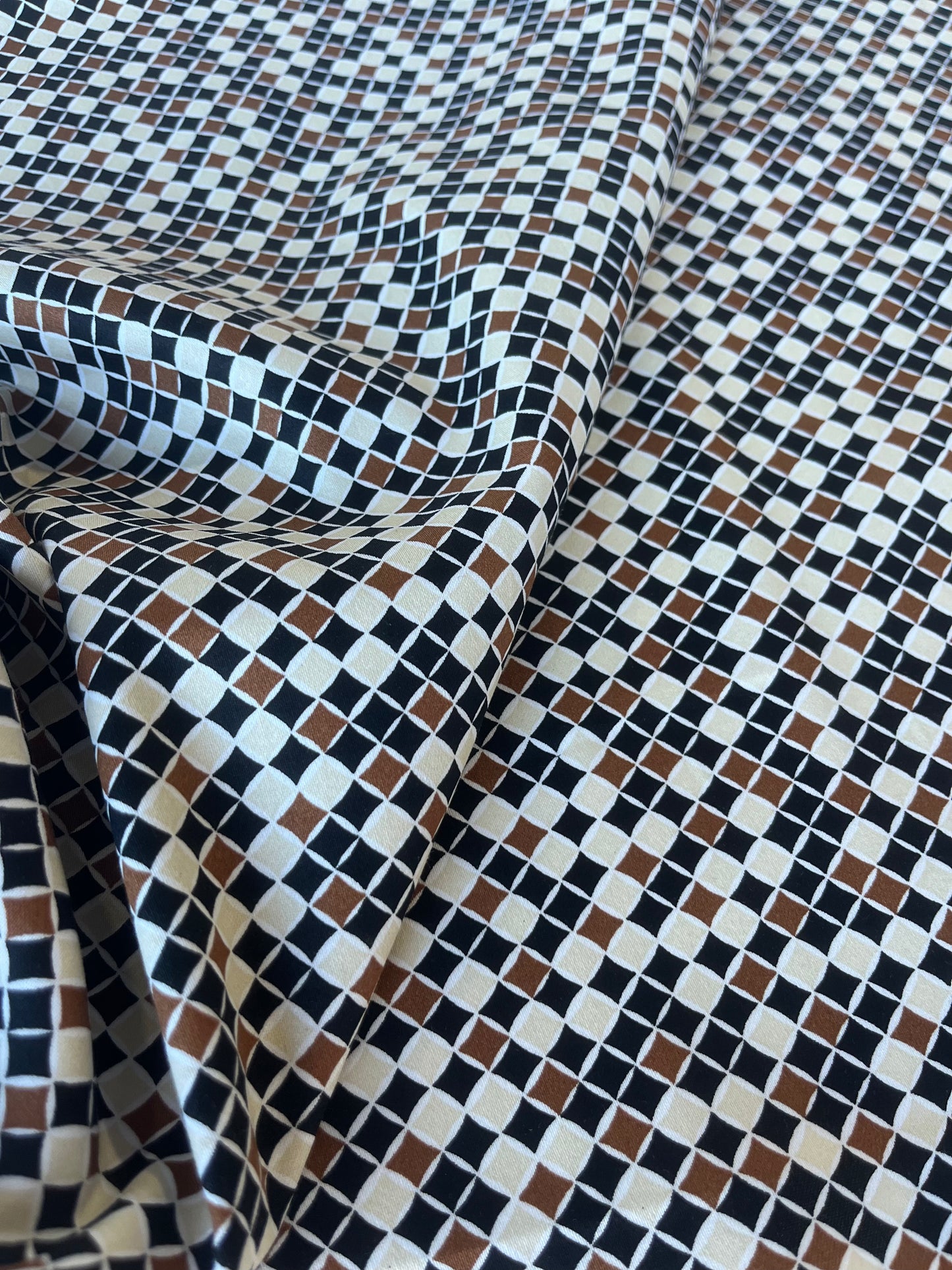 MARTY 002 cotton satin stretch squares and rounds