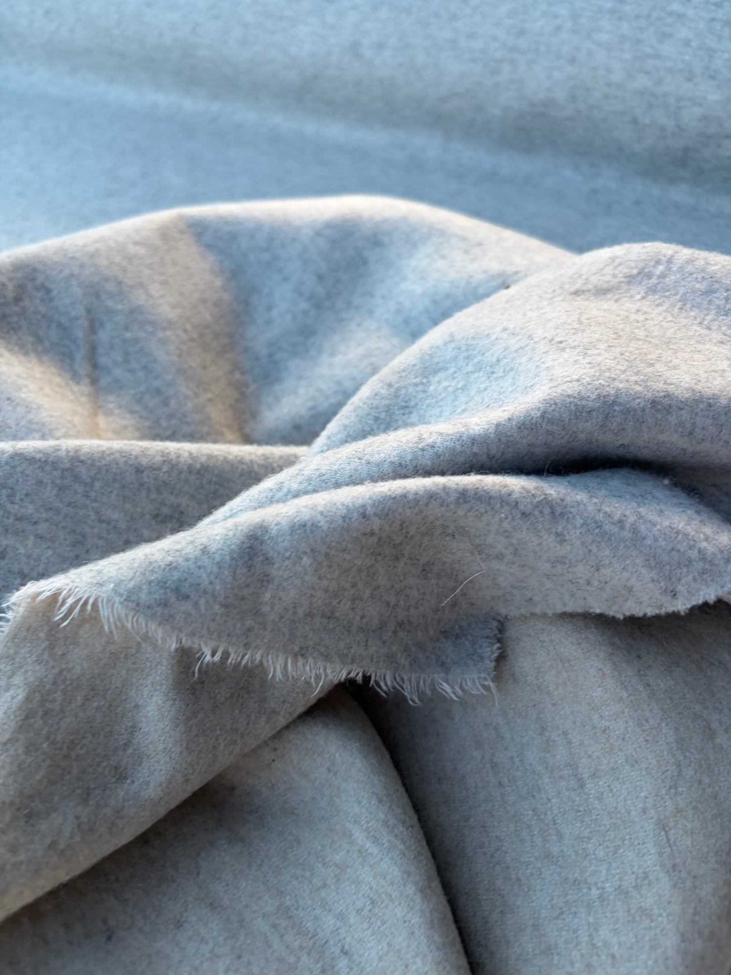 NOA 012 boiled wool bicolor