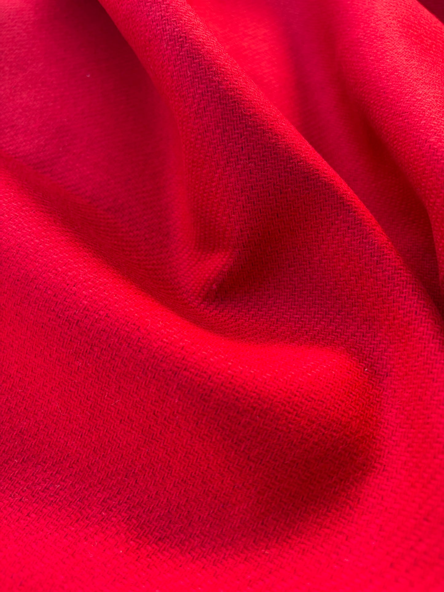 NOA 013 heavy carded wool red