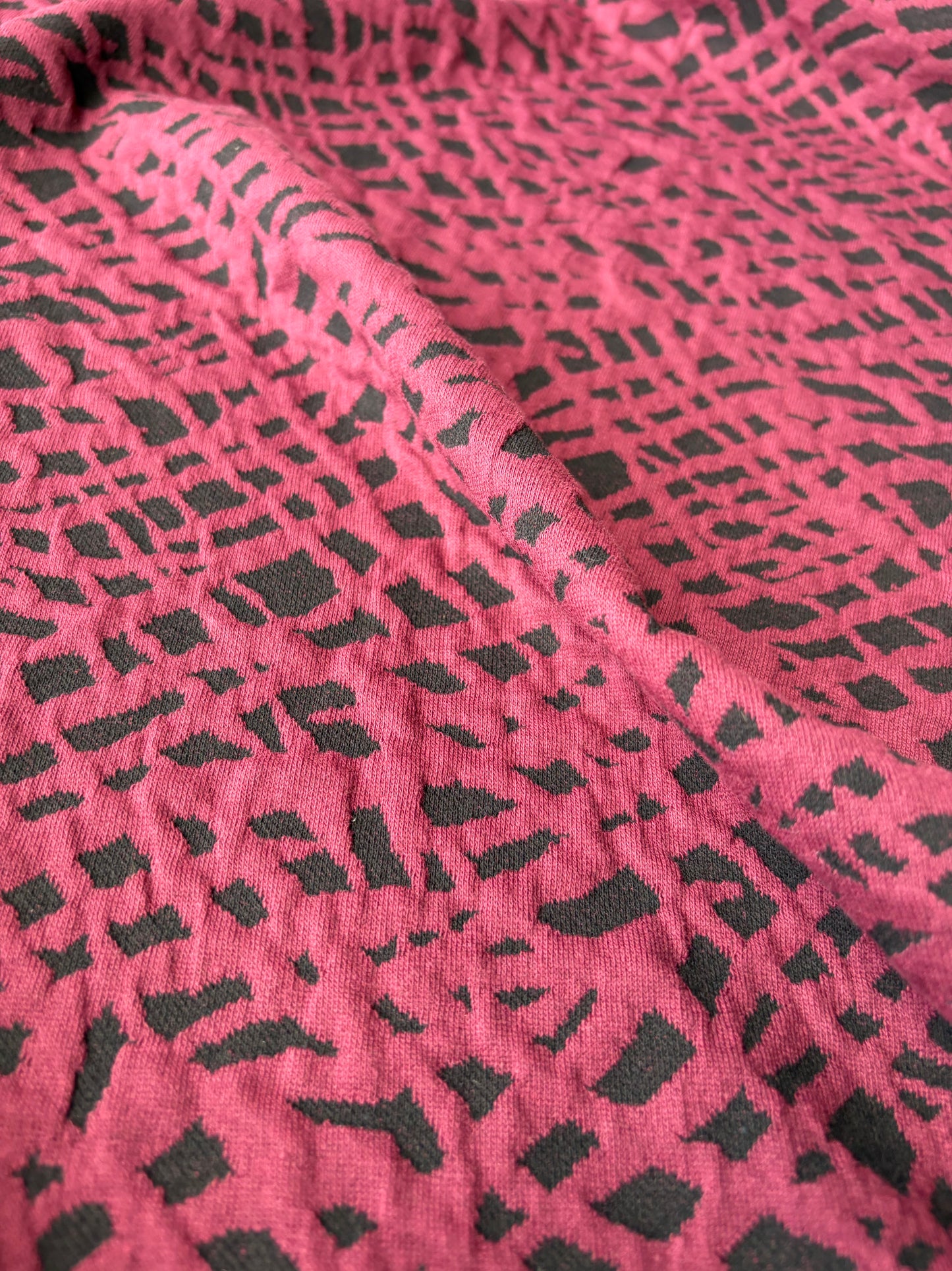 HOLLY 019 burgundy jersey jacquard