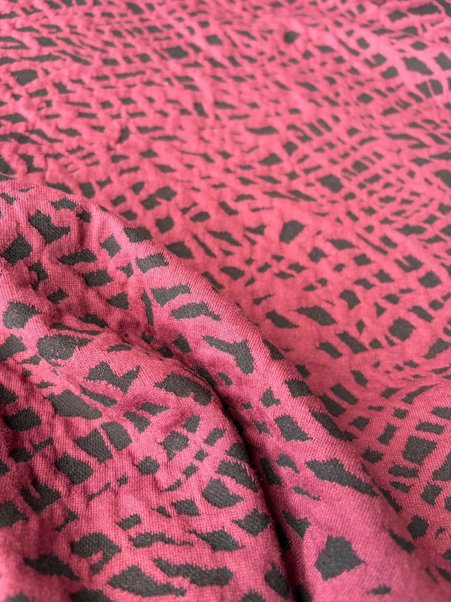 HOLLY 019 burgundy jersey jacquard
