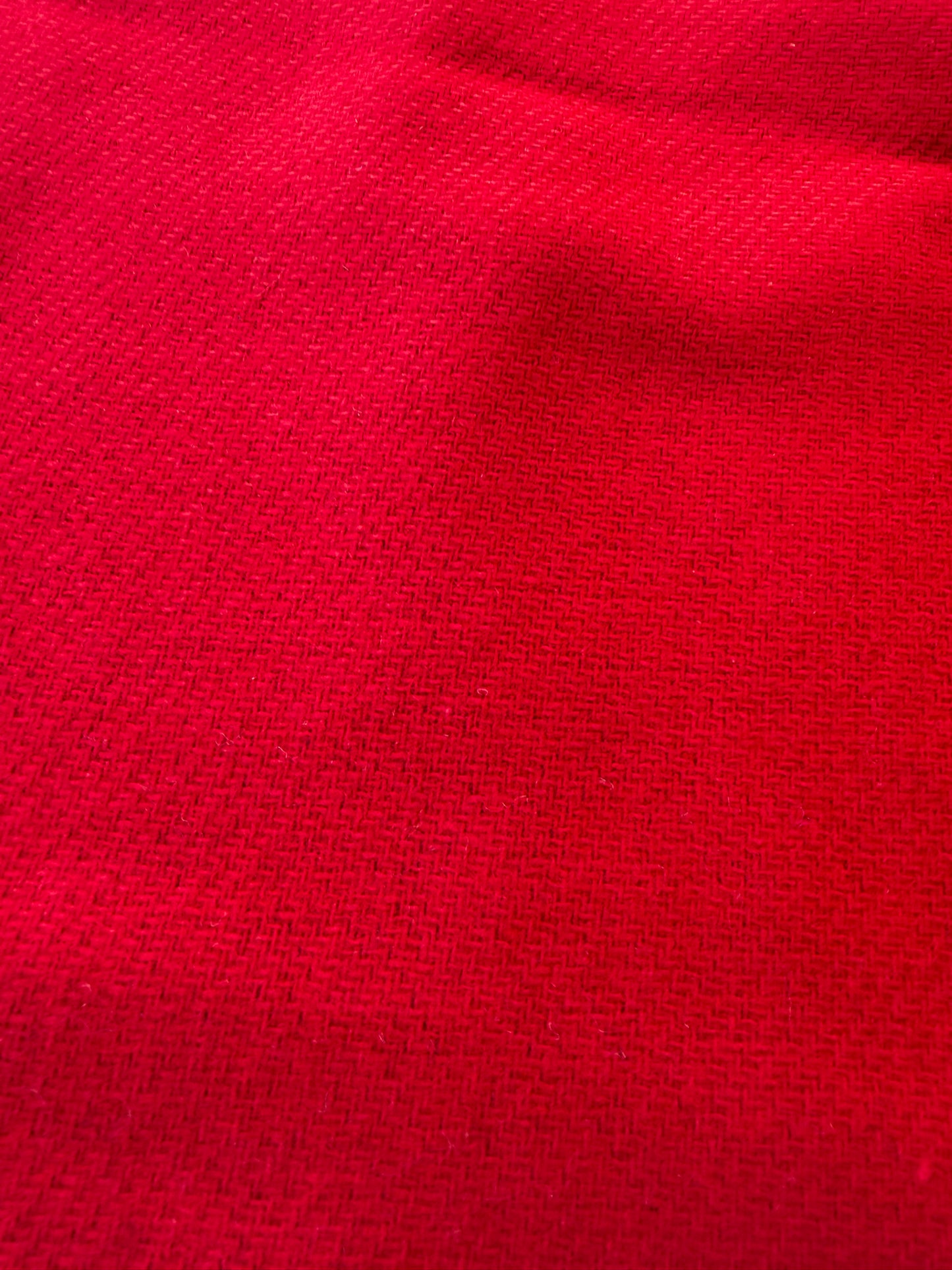 NOA 013 heavy carded wool red