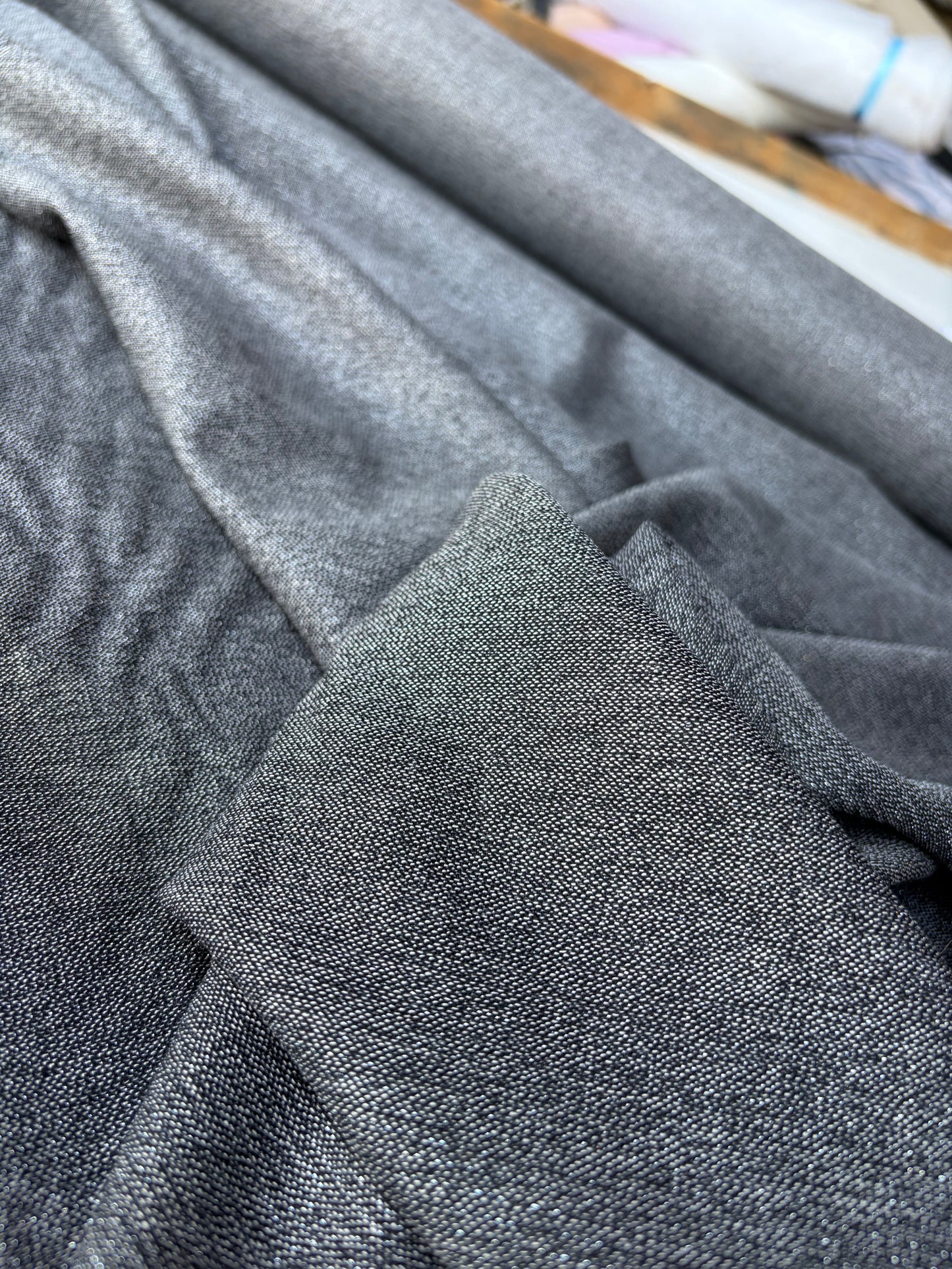 HOLLY 024 dark grey wool blanket with sparkling lurex