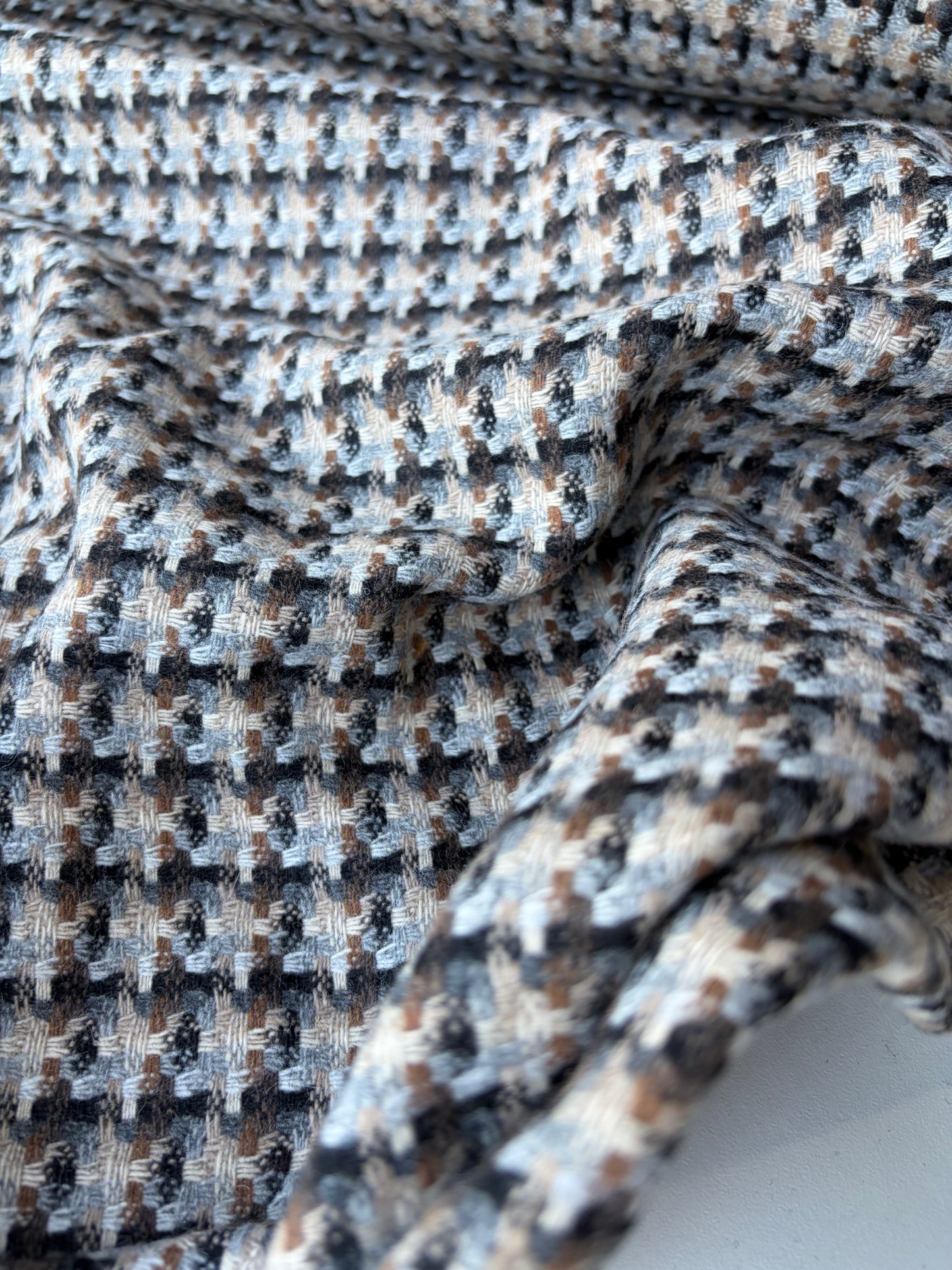 HOLLY 025 wool tweed check