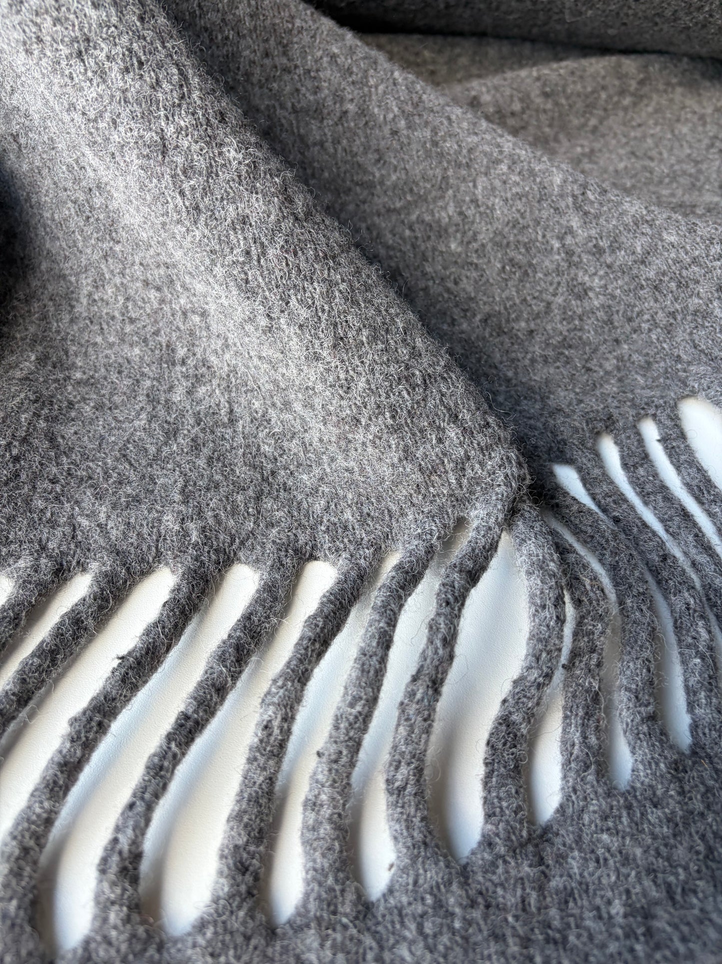 HOLLY 027 mid grey heavy boiled wool with fringes
