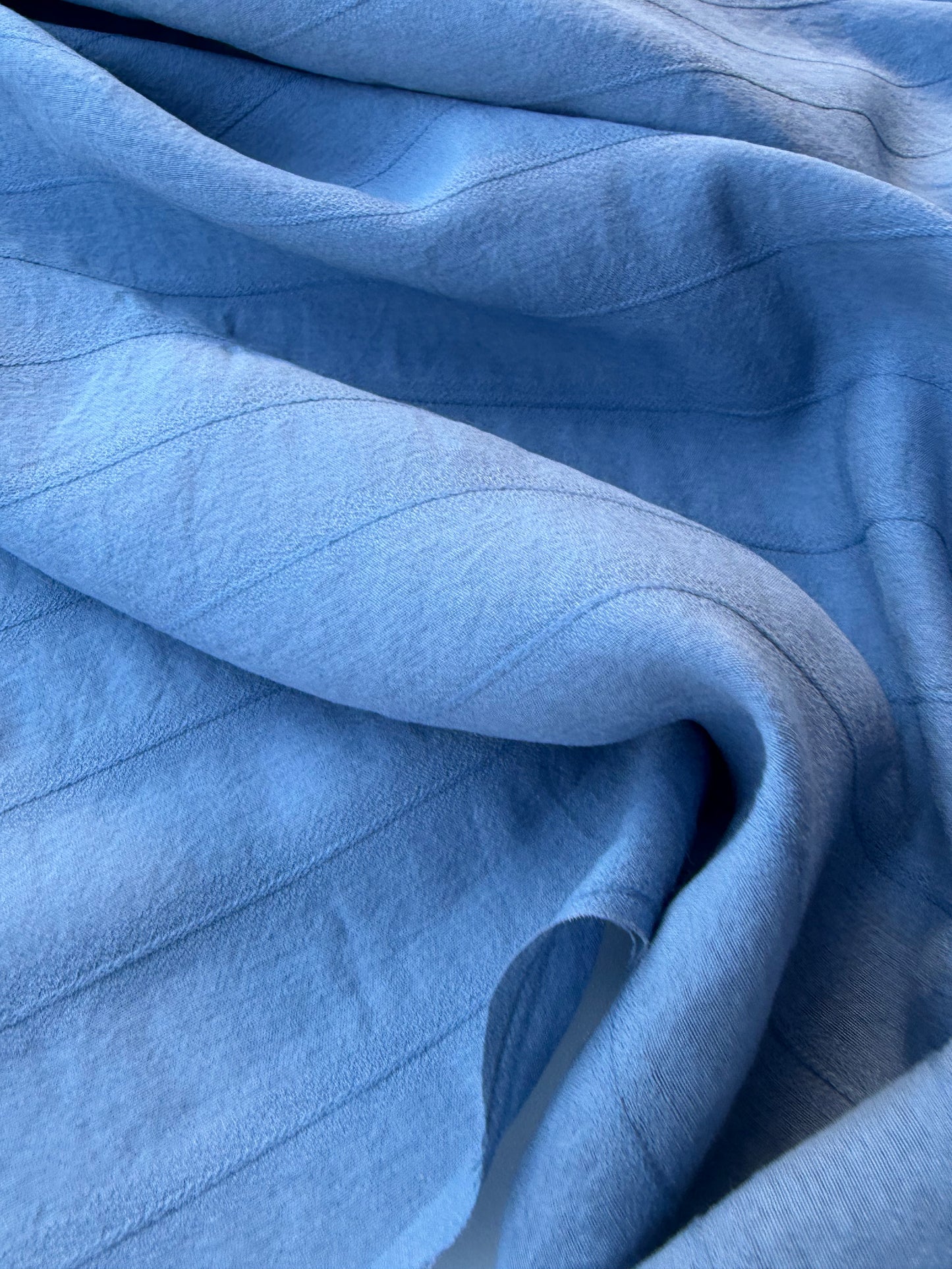 NOA 023 viscose/silk stripes steel blue