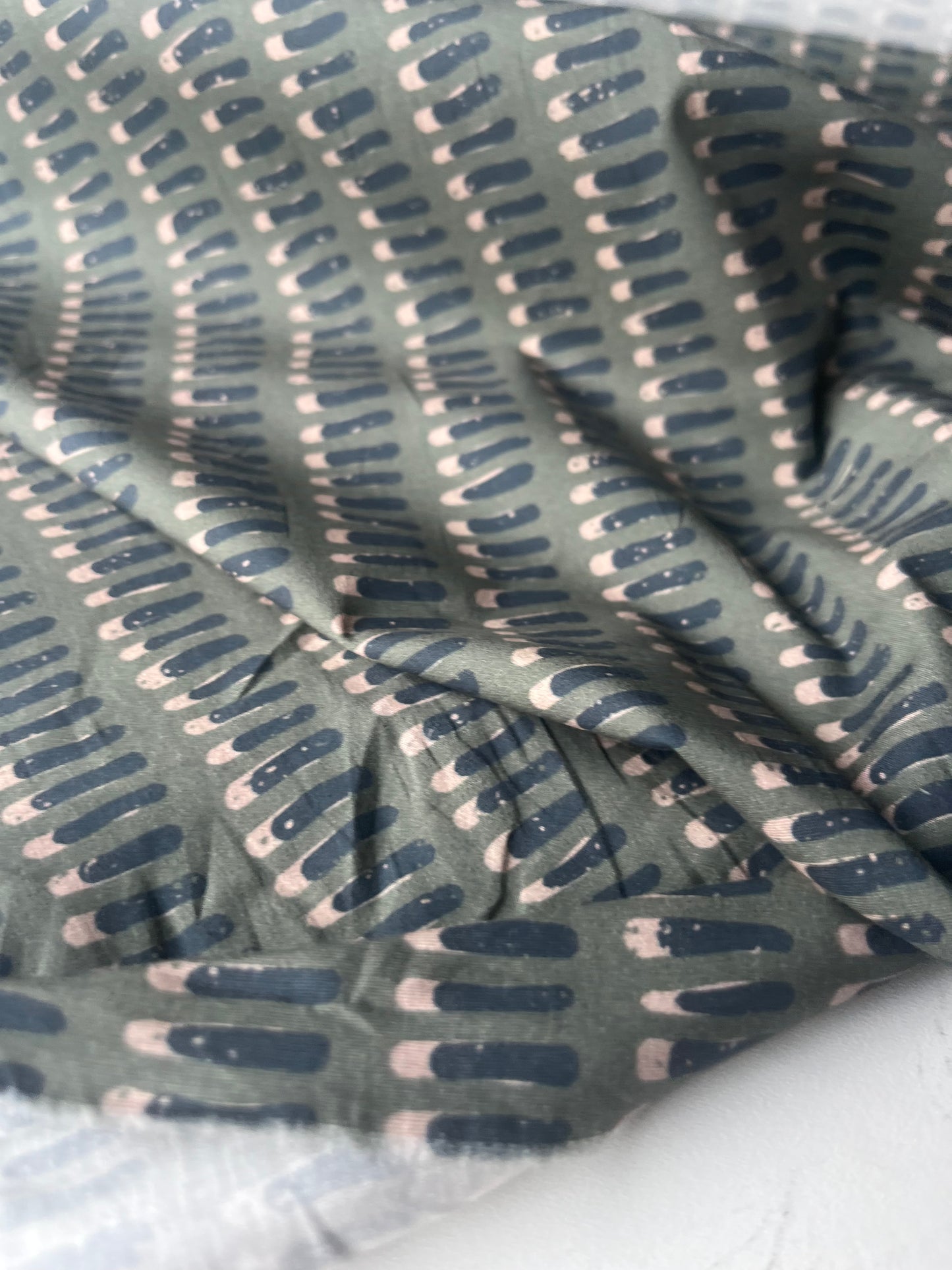 POLO 035 poplin stretch abstract geometric lines