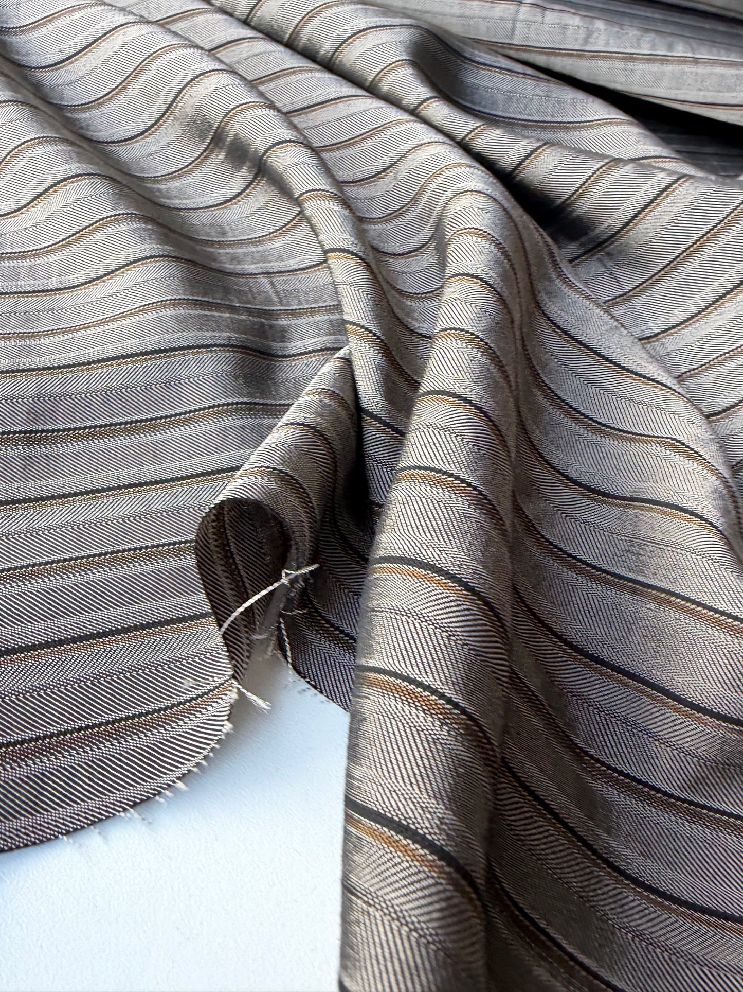 ISE 003 shiny striped suiting fabric with cotton