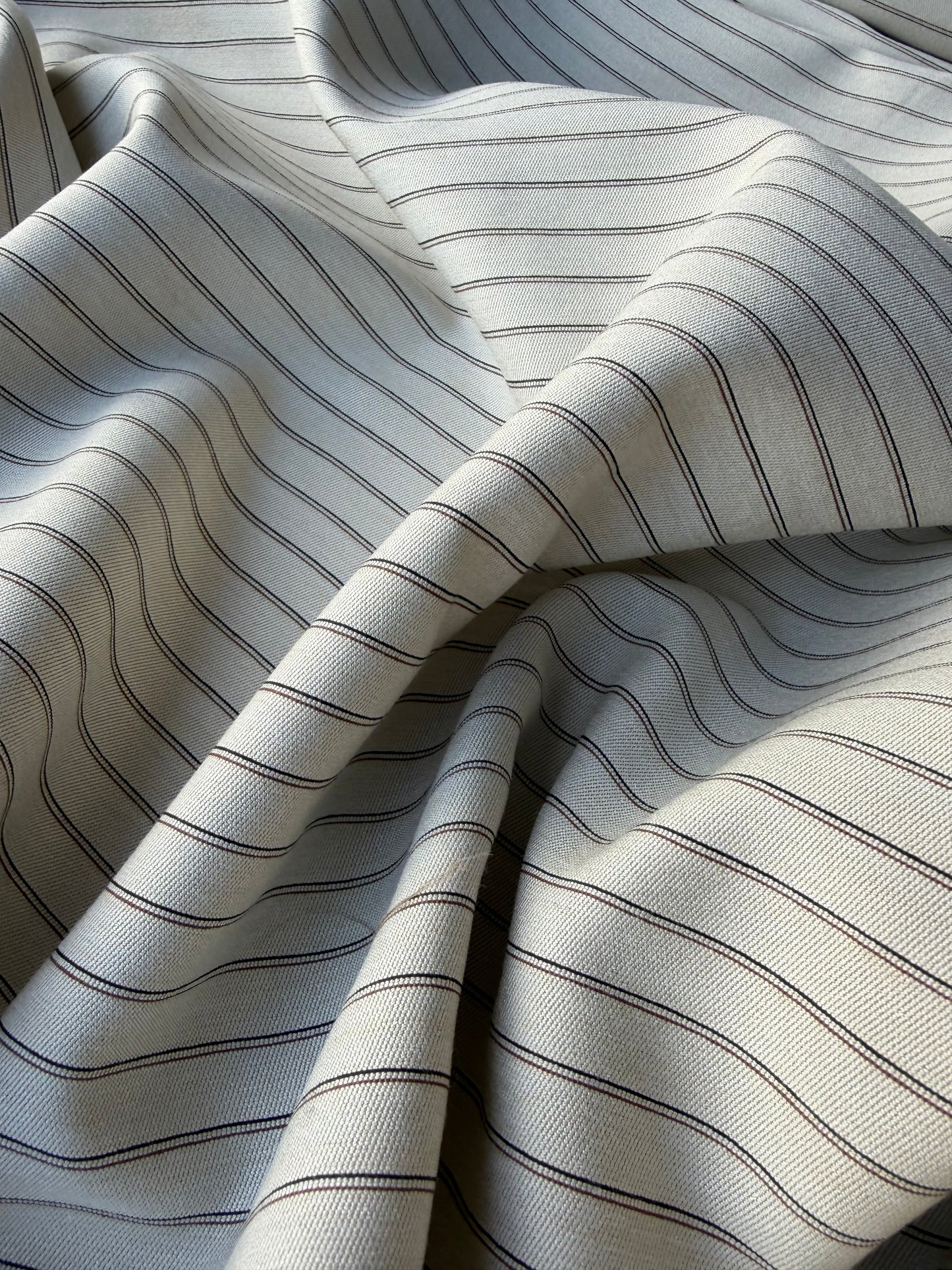 ISE 004 shiny striped suiting fabric with cotton