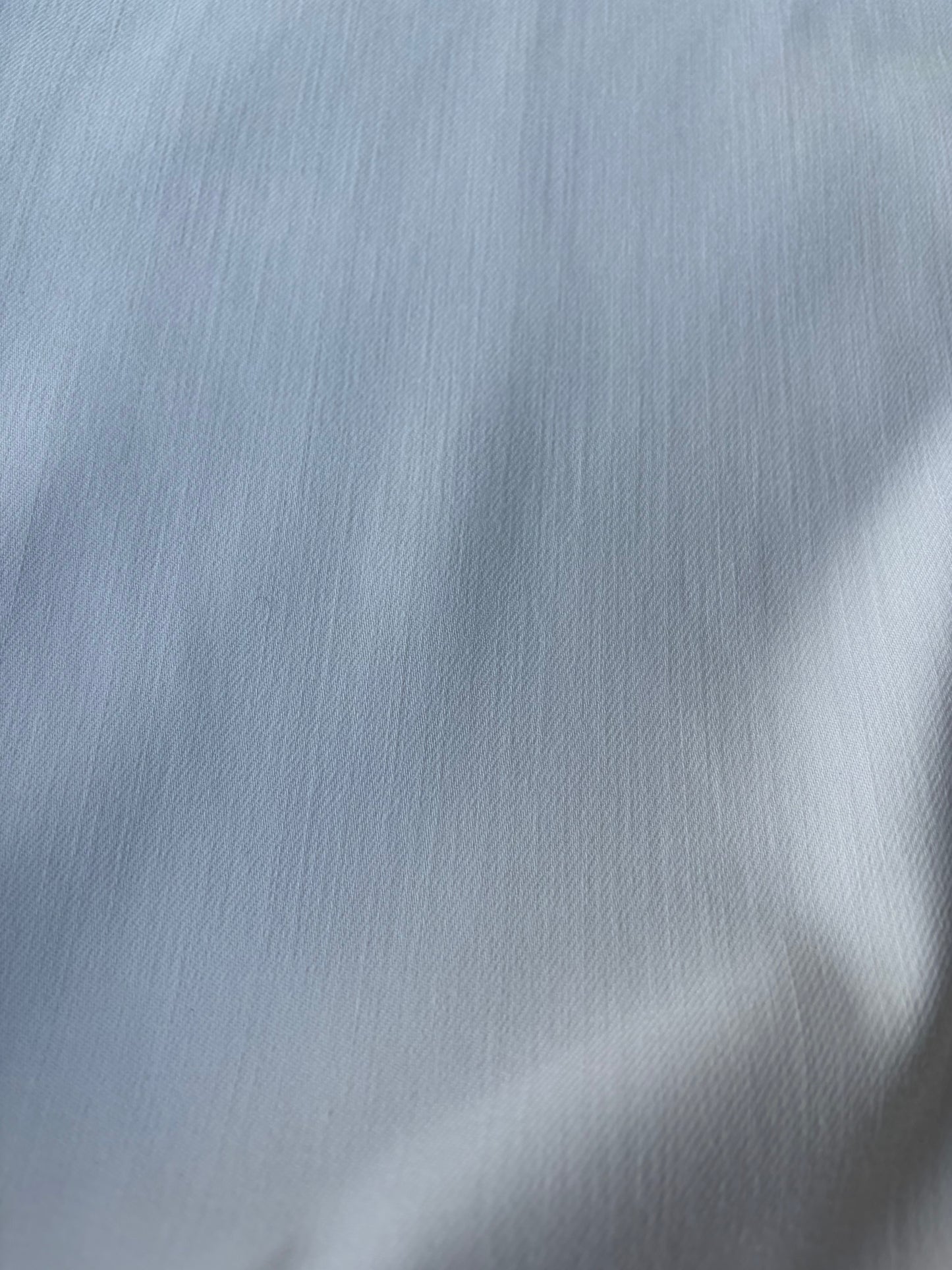 ISE 005 off-white cotton stretch broken twill