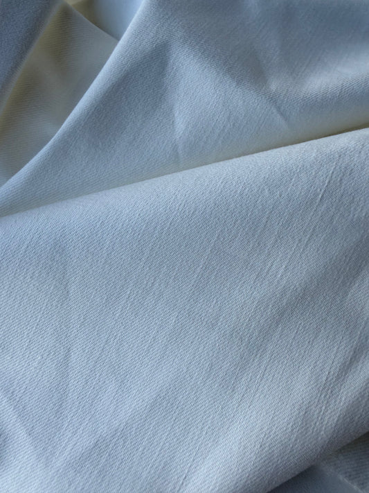 ISE 005 off-white cotton stretch broken twill