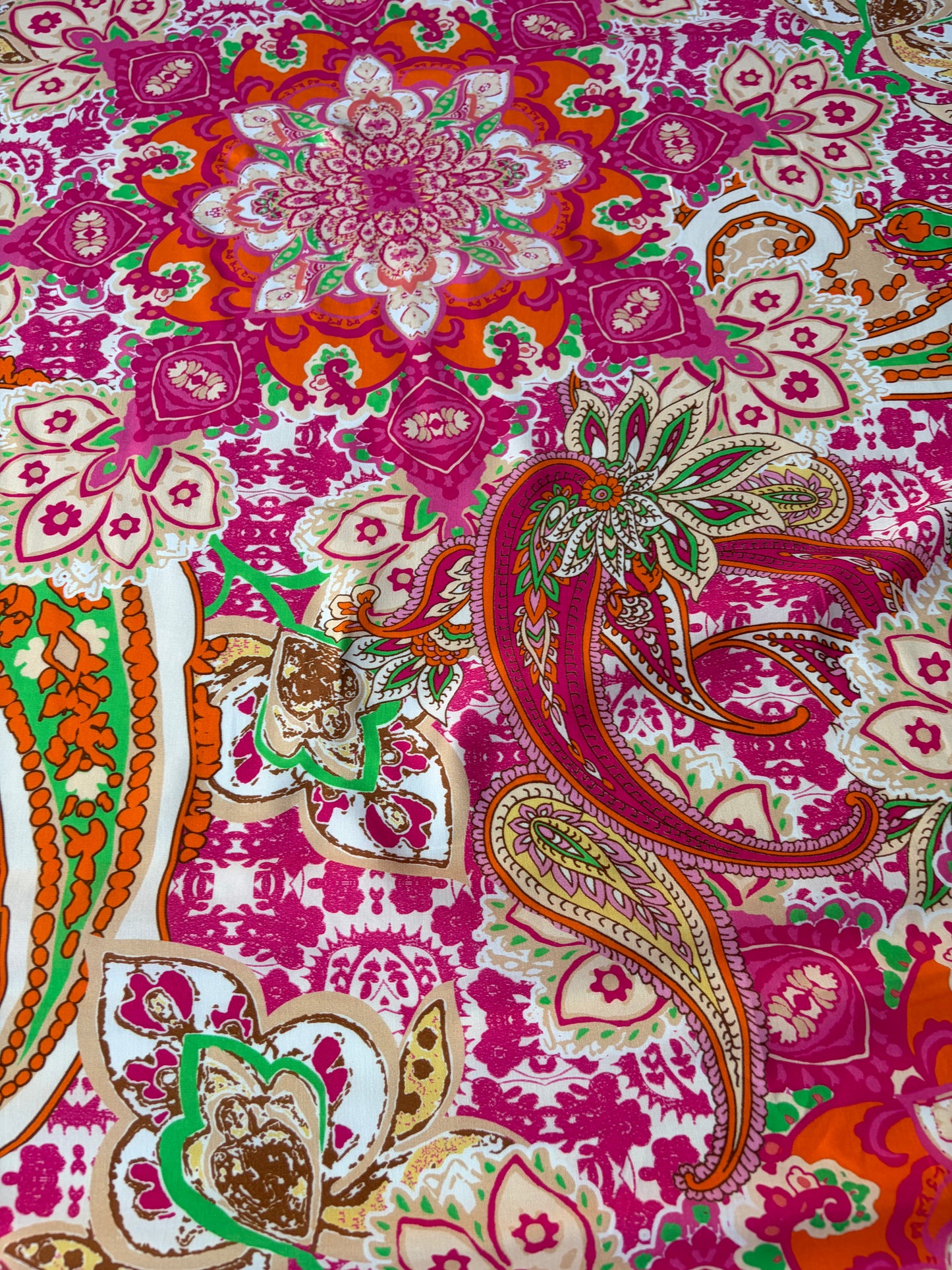 HOMER 001 viscose print fuchsia/orange paisley