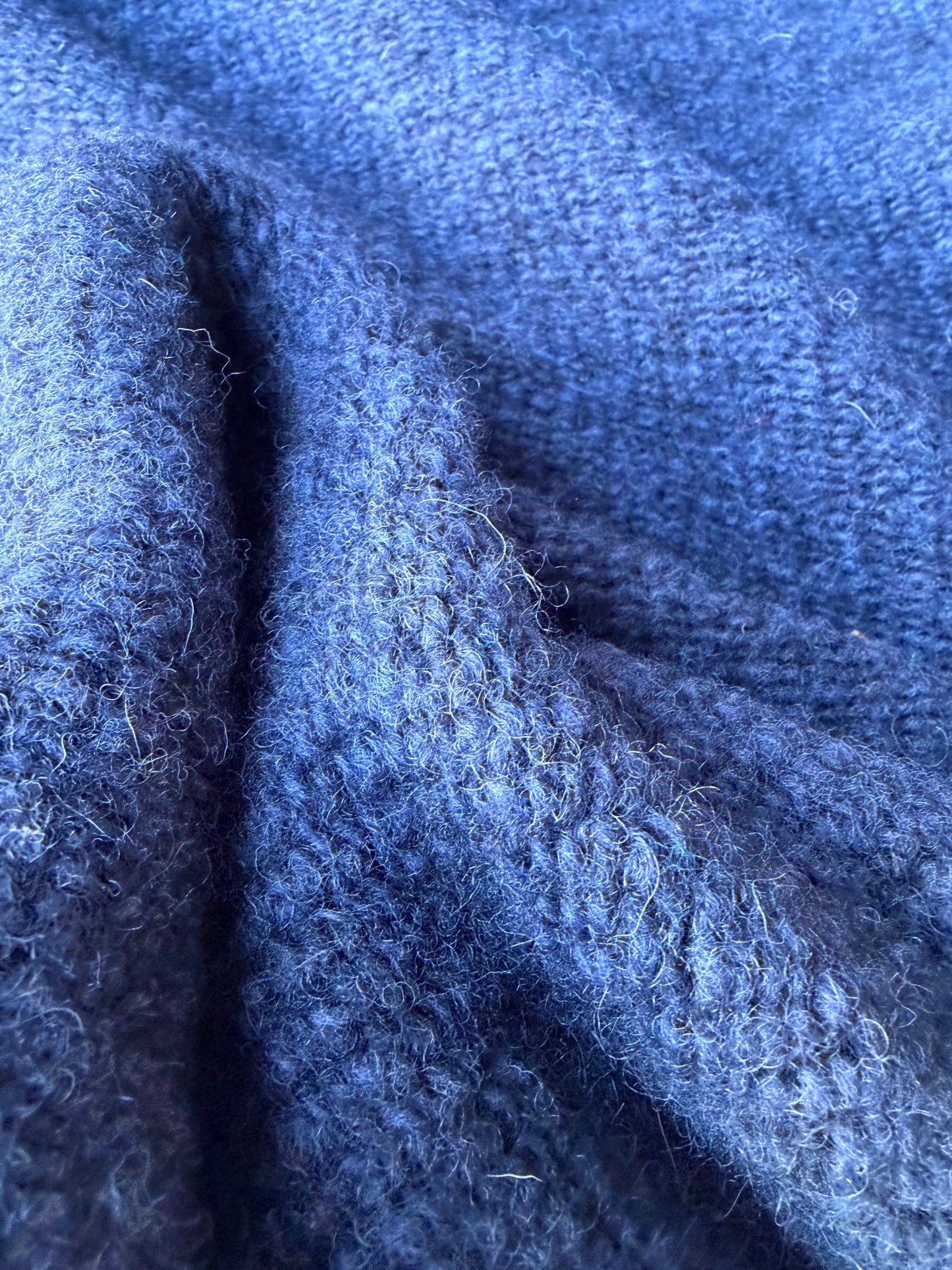 ISE 007 heavy boiled wool blue fantasy