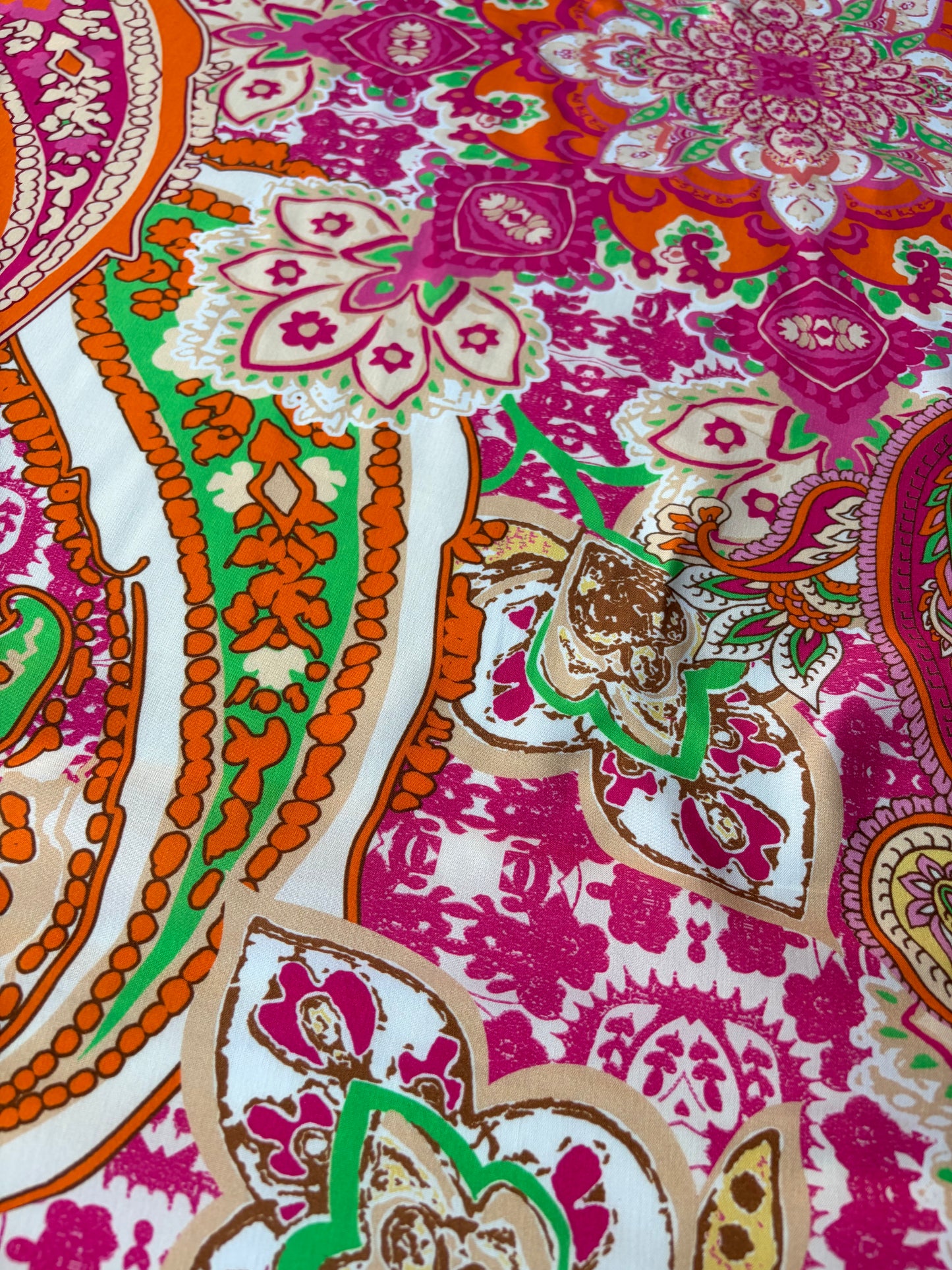 HOMER 001 viscose print fuchsia/orange paisley