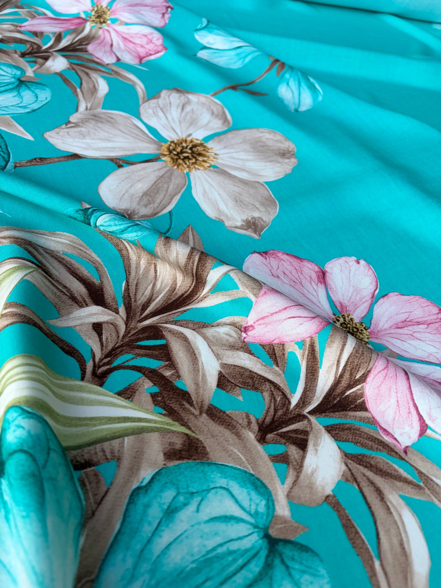 HOMER 002 viscose print double border aqua flowers