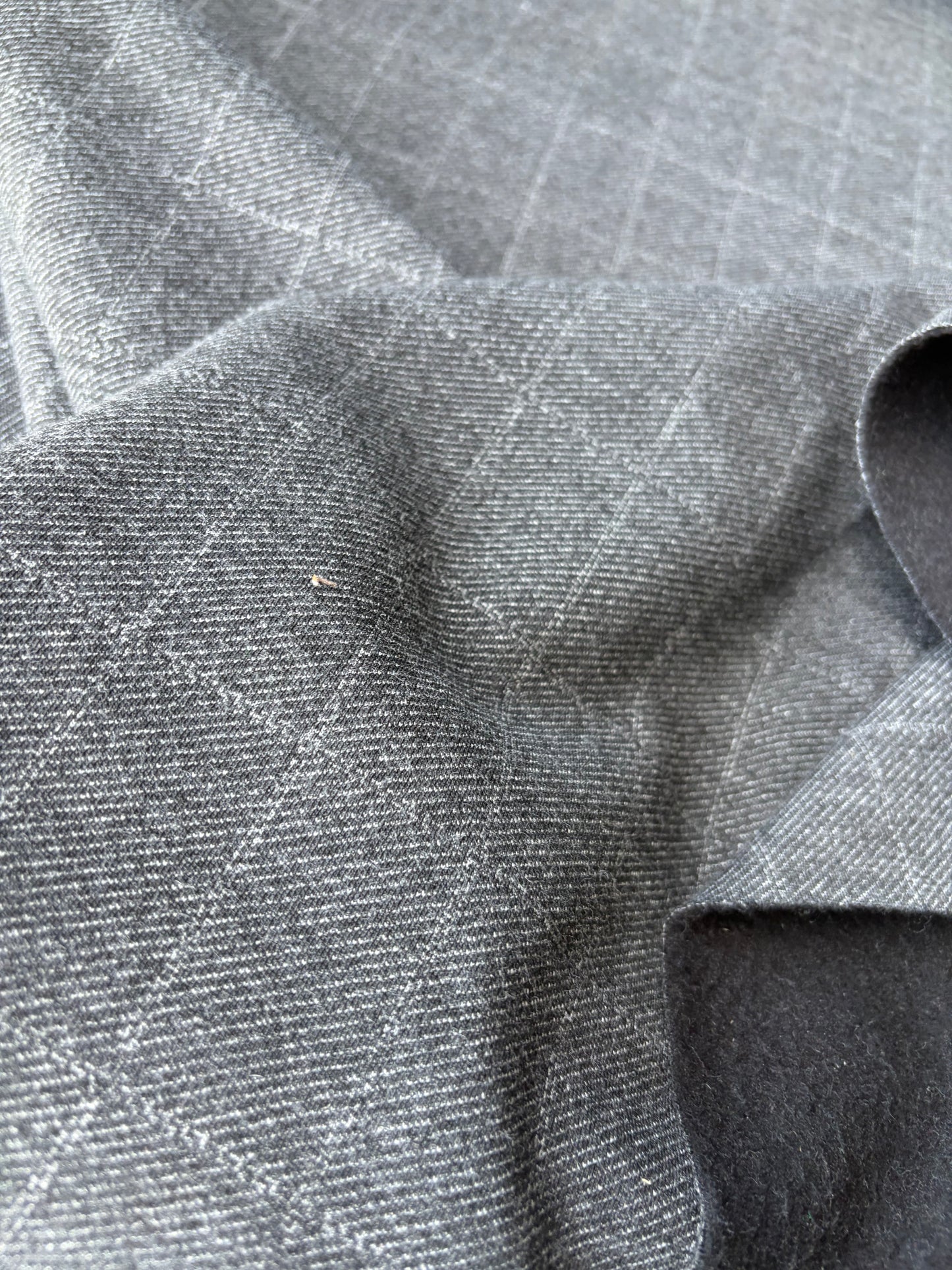 ISE 010 checkered wool double face