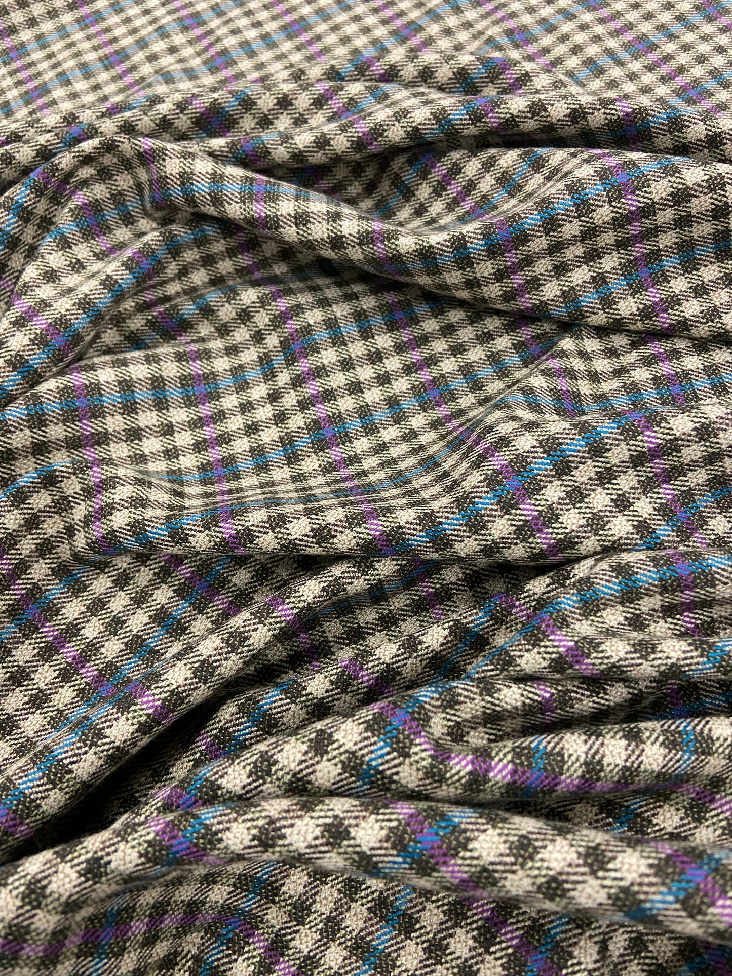 Jonny 030  colorwoven checkered viscose