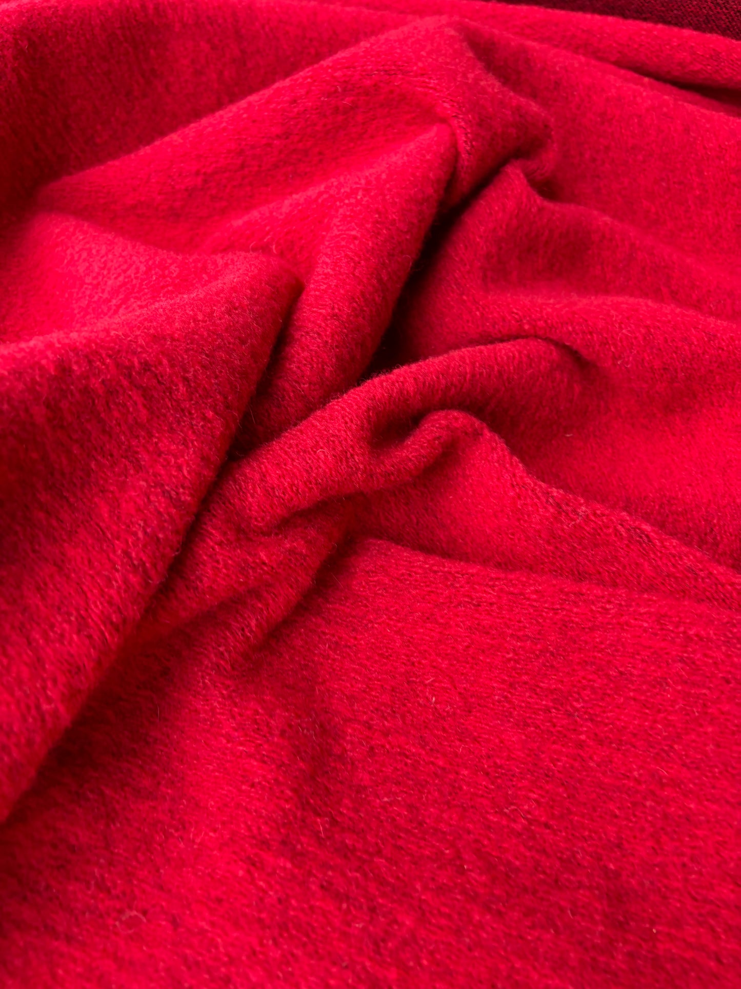 ISE 015 red boiled wool