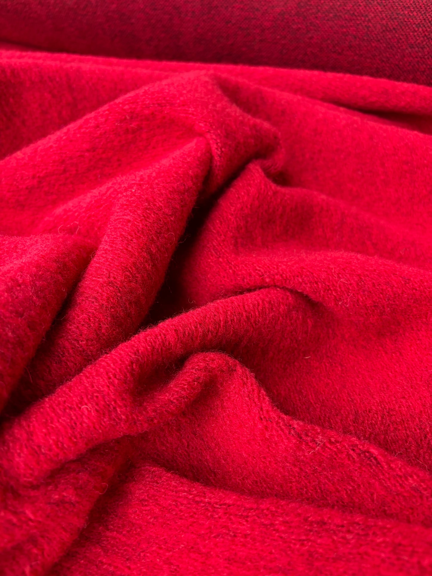 ISE 015 red boiled wool