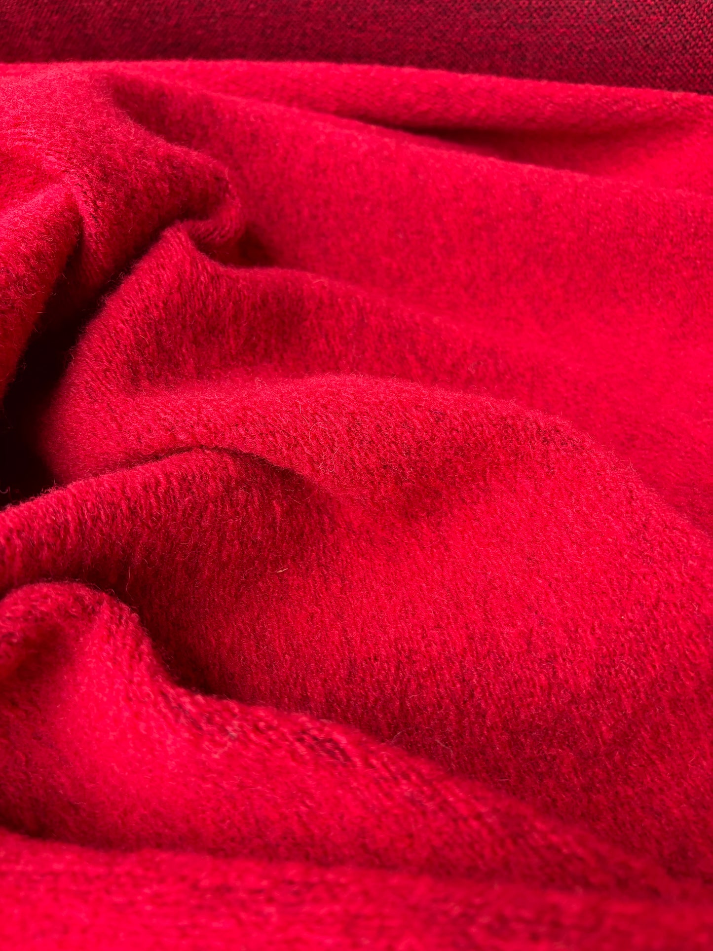 ISE 015 red boiled wool